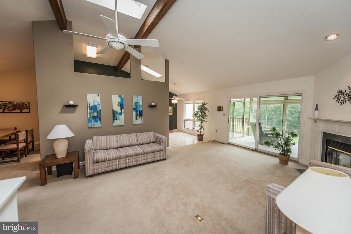 THE WOODS - Residential Lease