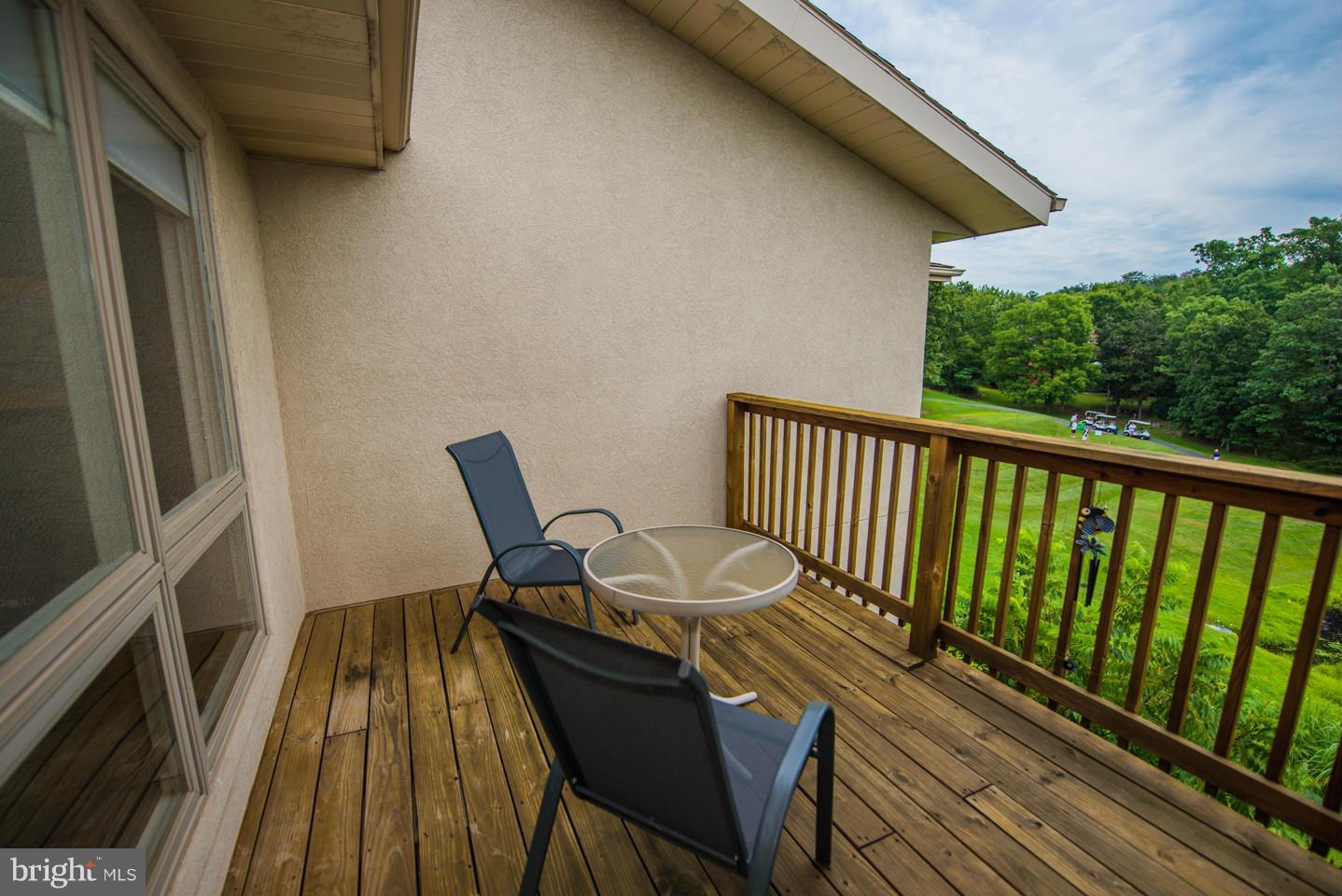 THE WOODS - Residential Lease