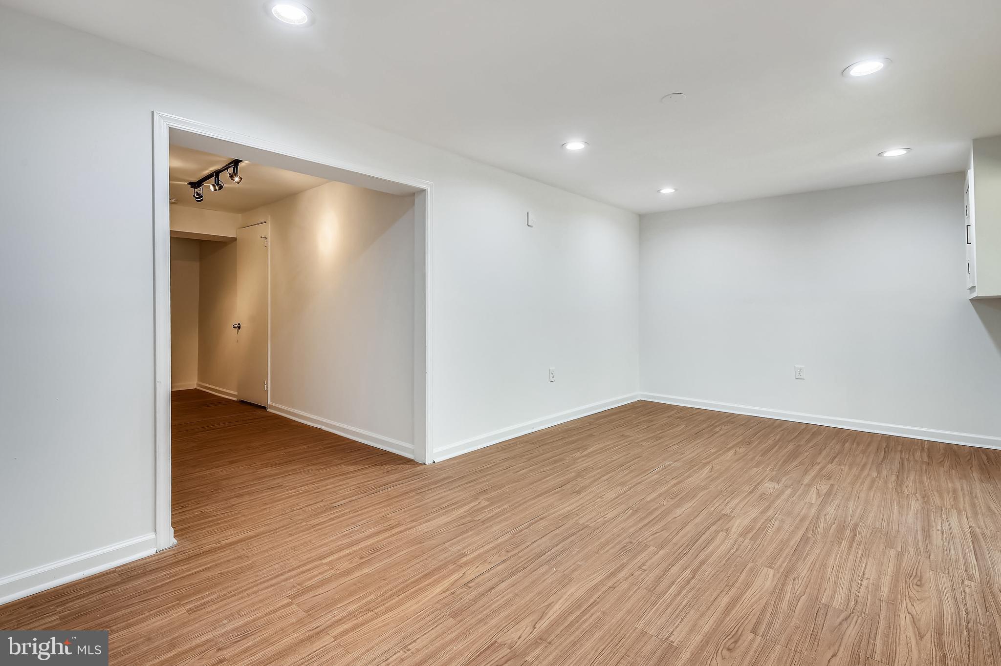 ROSEDALE ESTATES - Residential