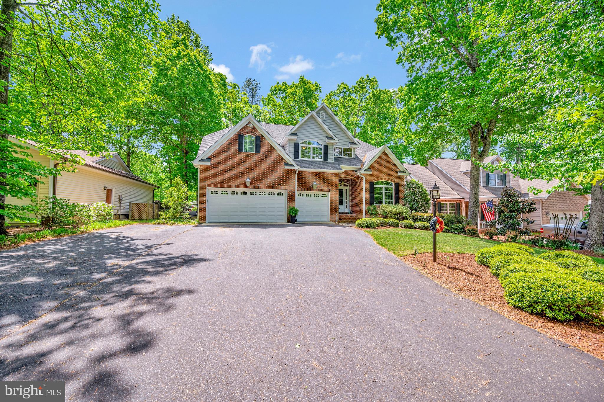 LAKE OF THE WOODS - Residential