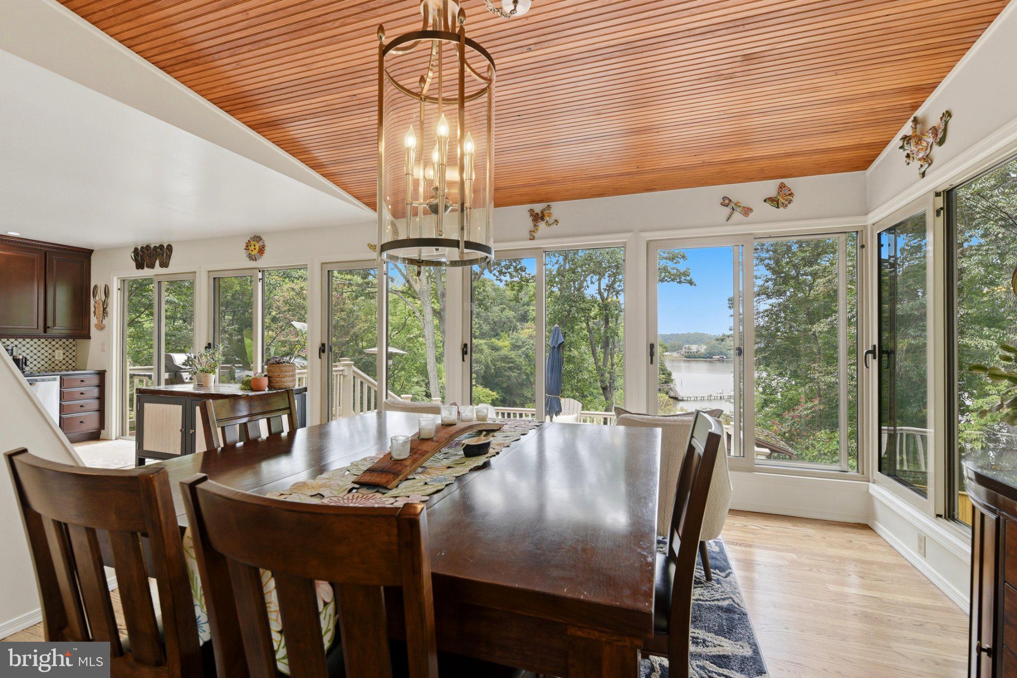 1134 SEVERNVIEW DRIVE