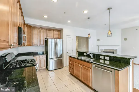 5653 Harrington Falls Lane Unit H, Alexandria, VA 22312 - MLS#: VAFX2235236