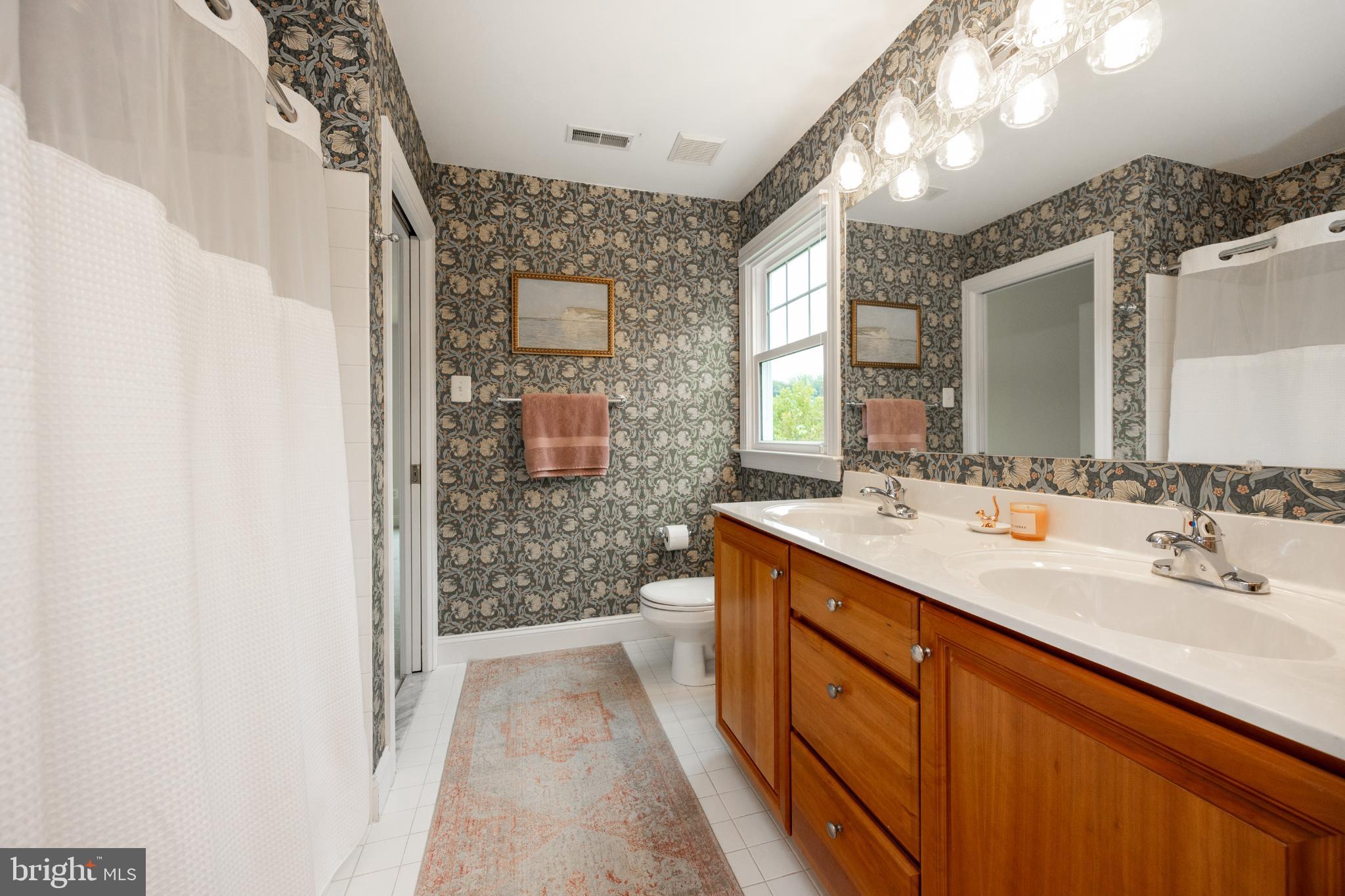 RADLEY RUN IV - Residential