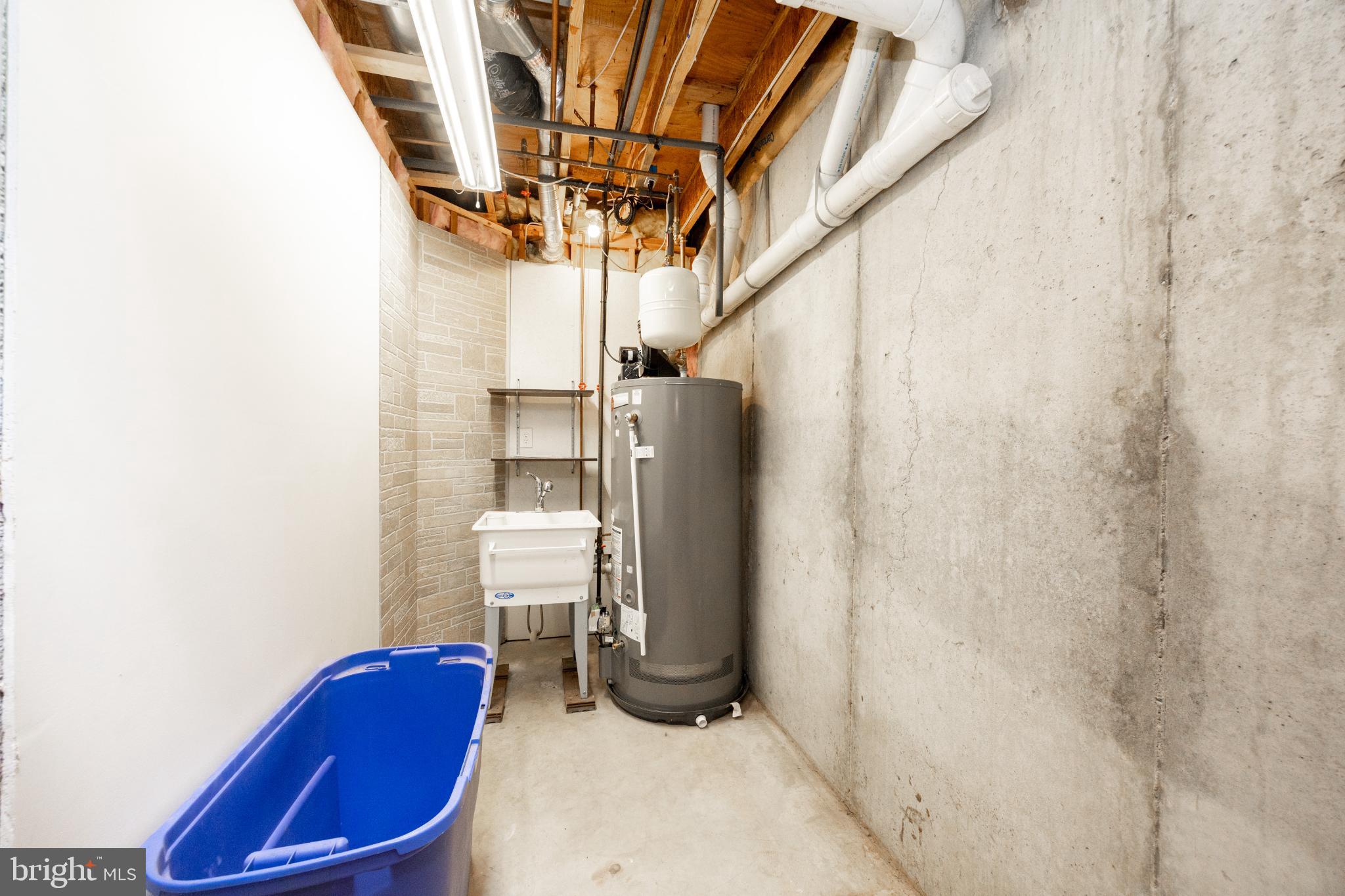 RADLEY RUN IV - Residential