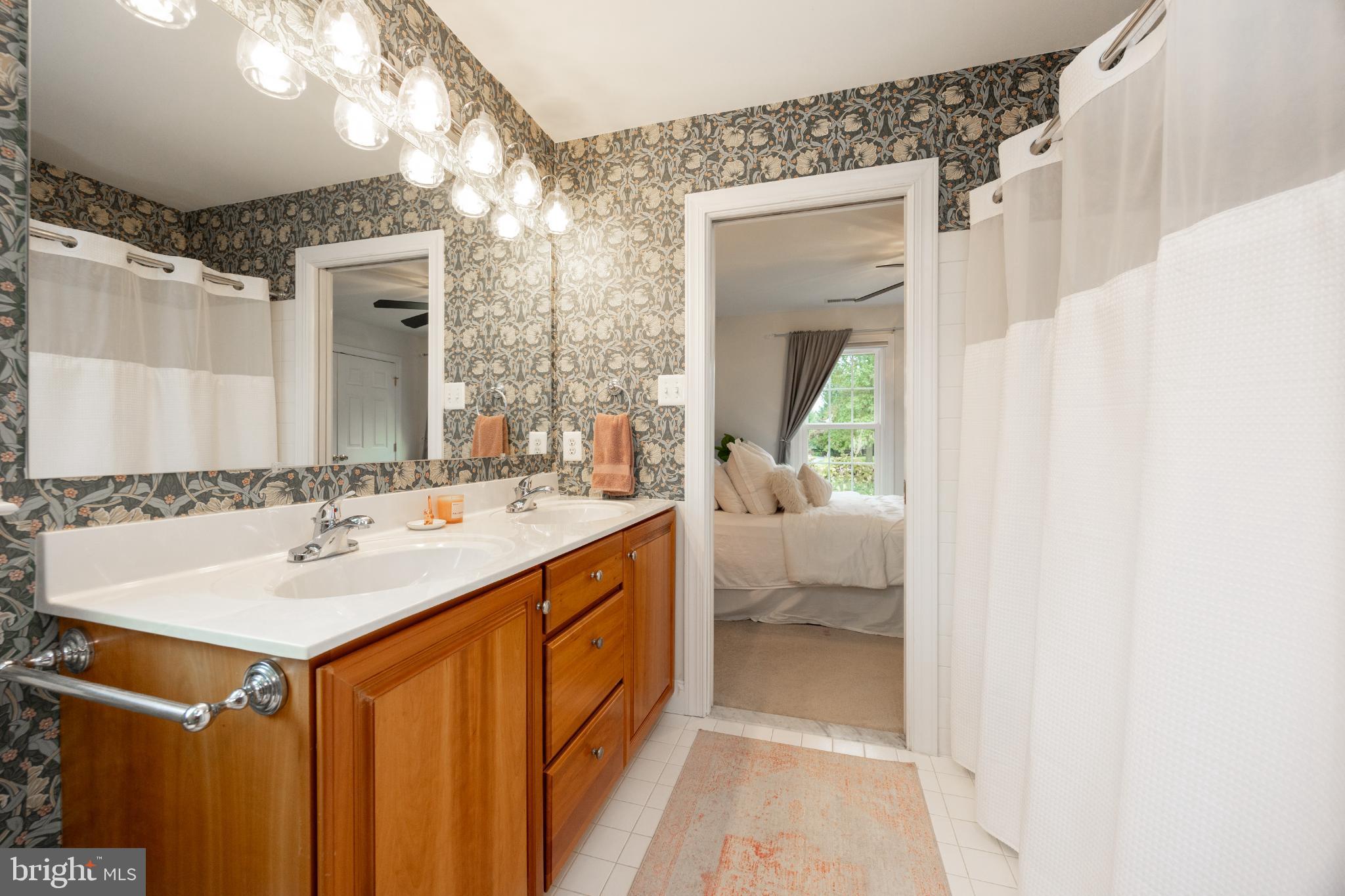 RADLEY RUN IV - Residential