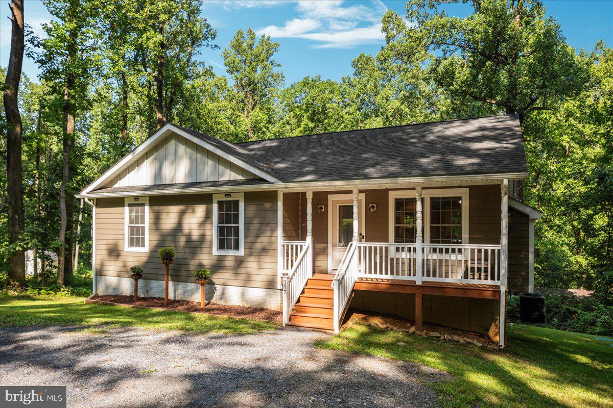 BLUE MOUNTAIN - Residential