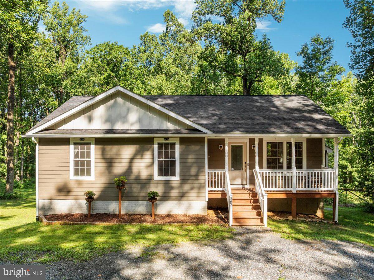 BLUE MOUNTAIN - Residential