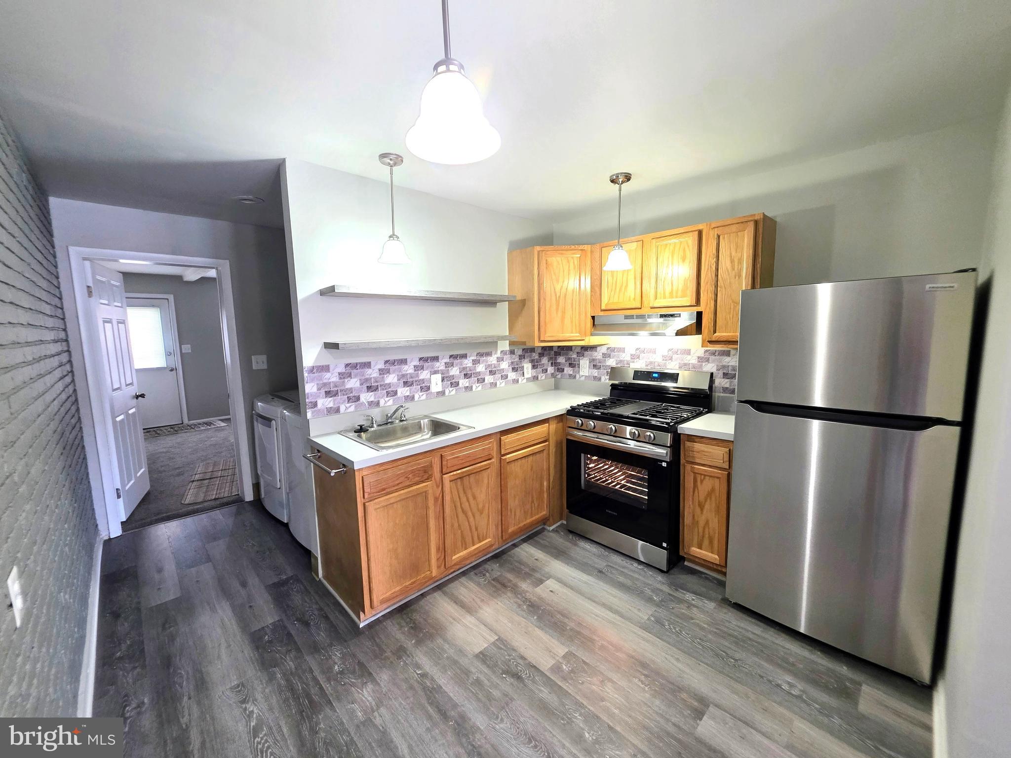 649 WALDEN COURT