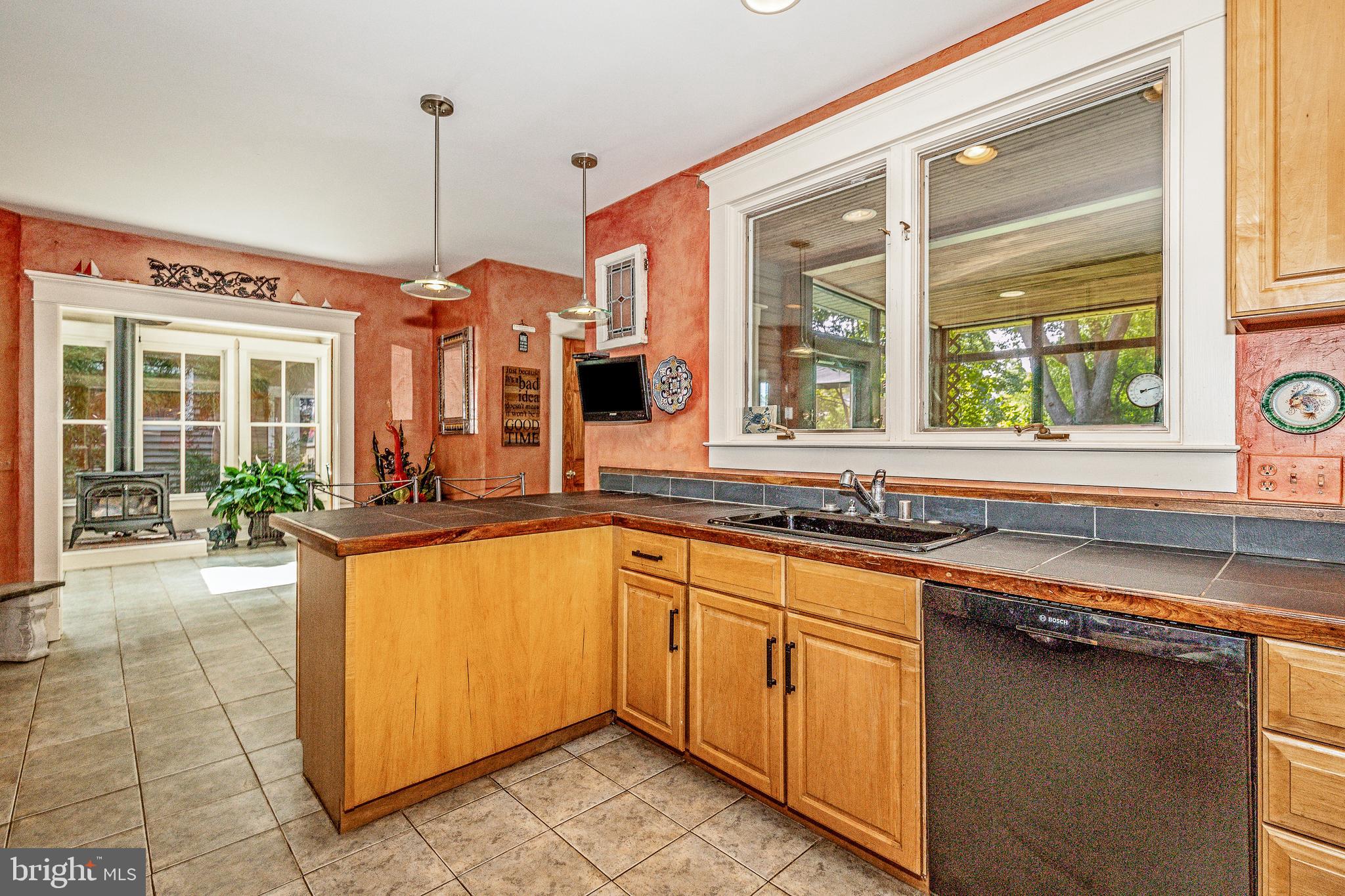 EASTPORT - Residential