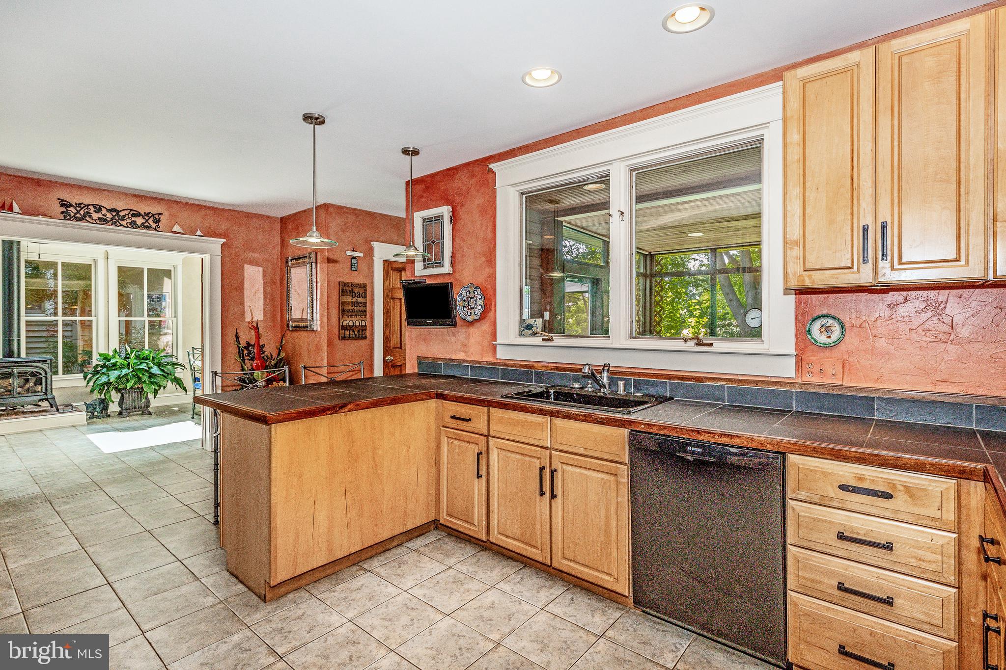 EASTPORT - Residential