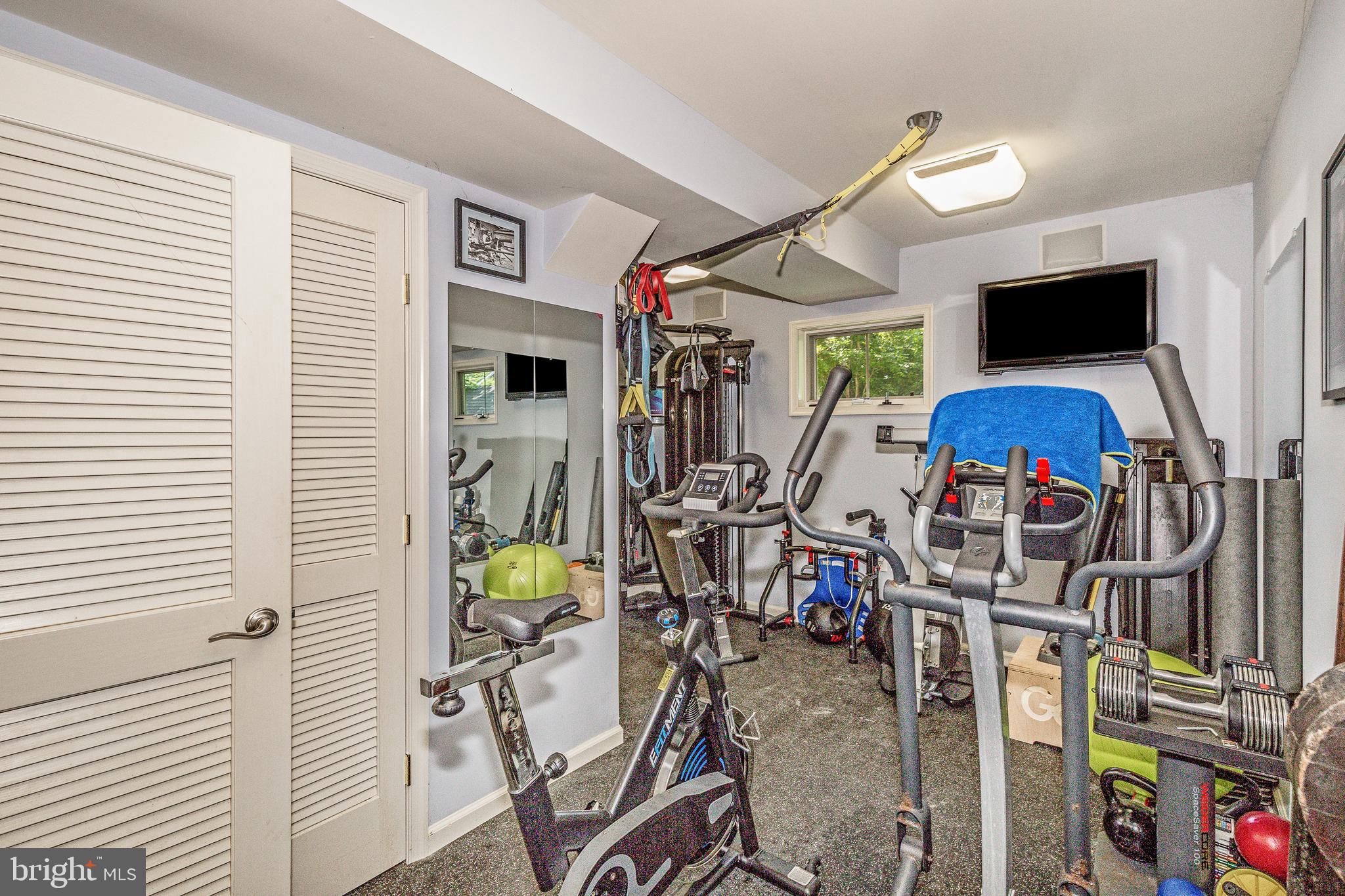 EASTPORT - Residential