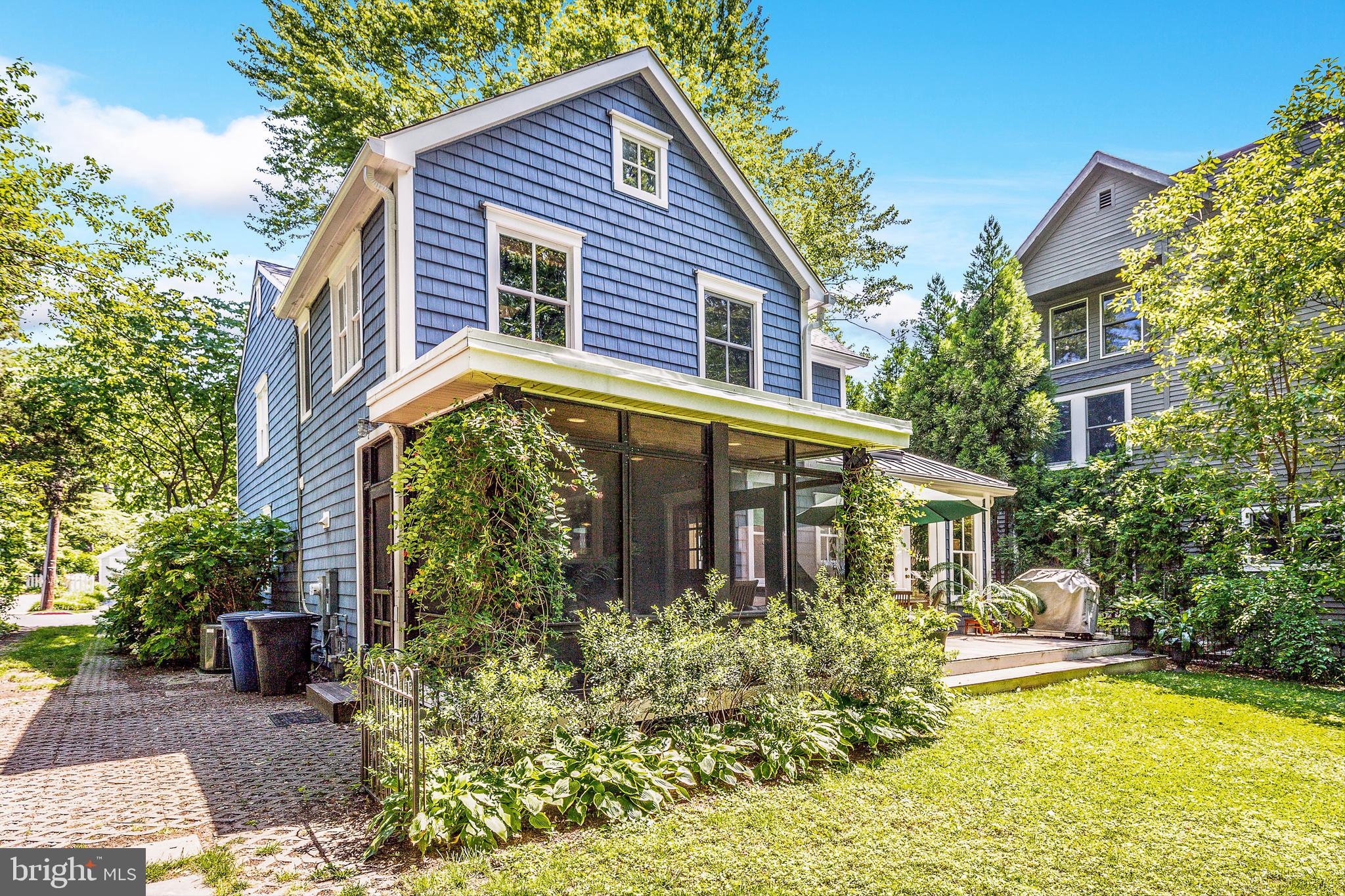 EASTPORT - Residential