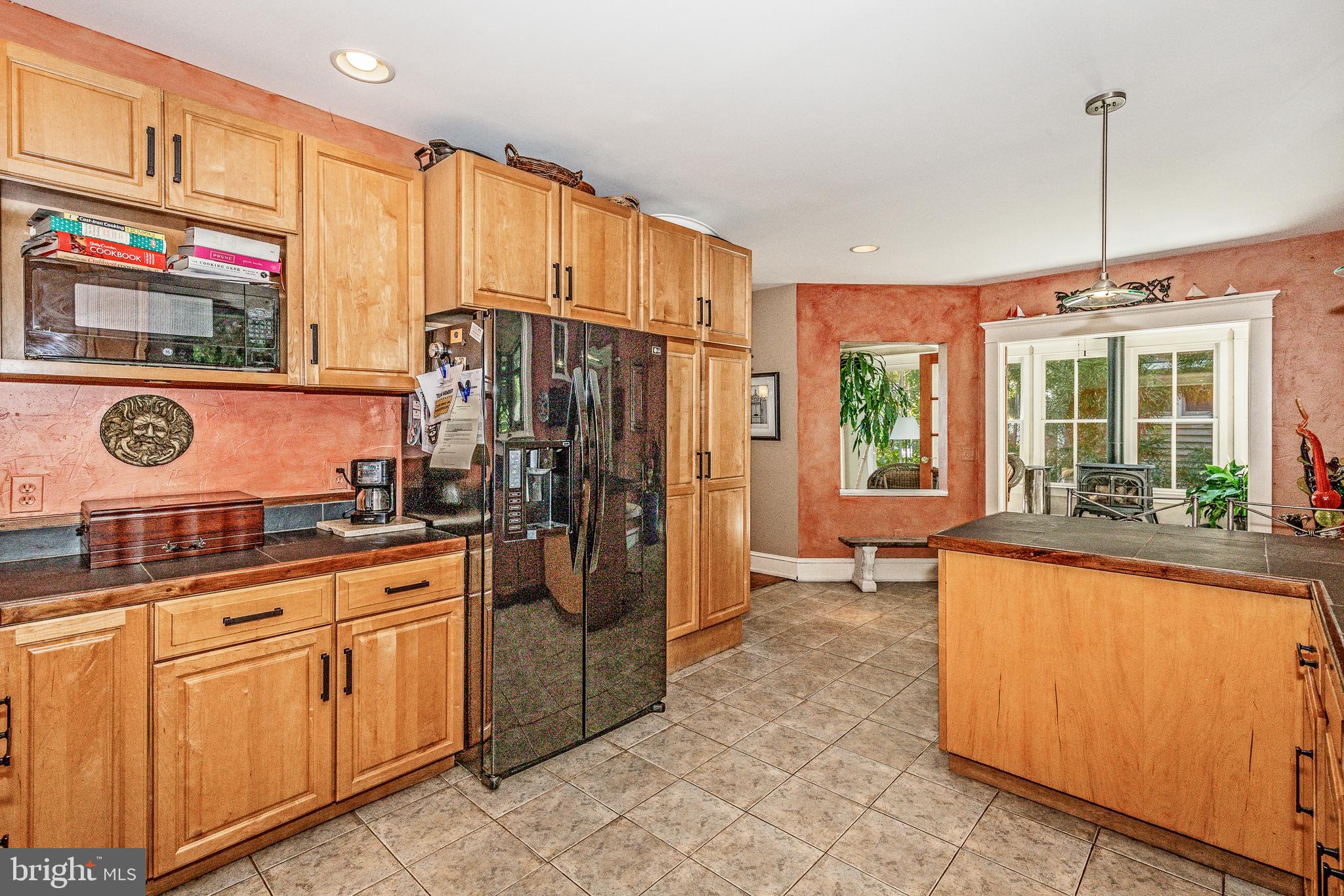 EASTPORT - Residential