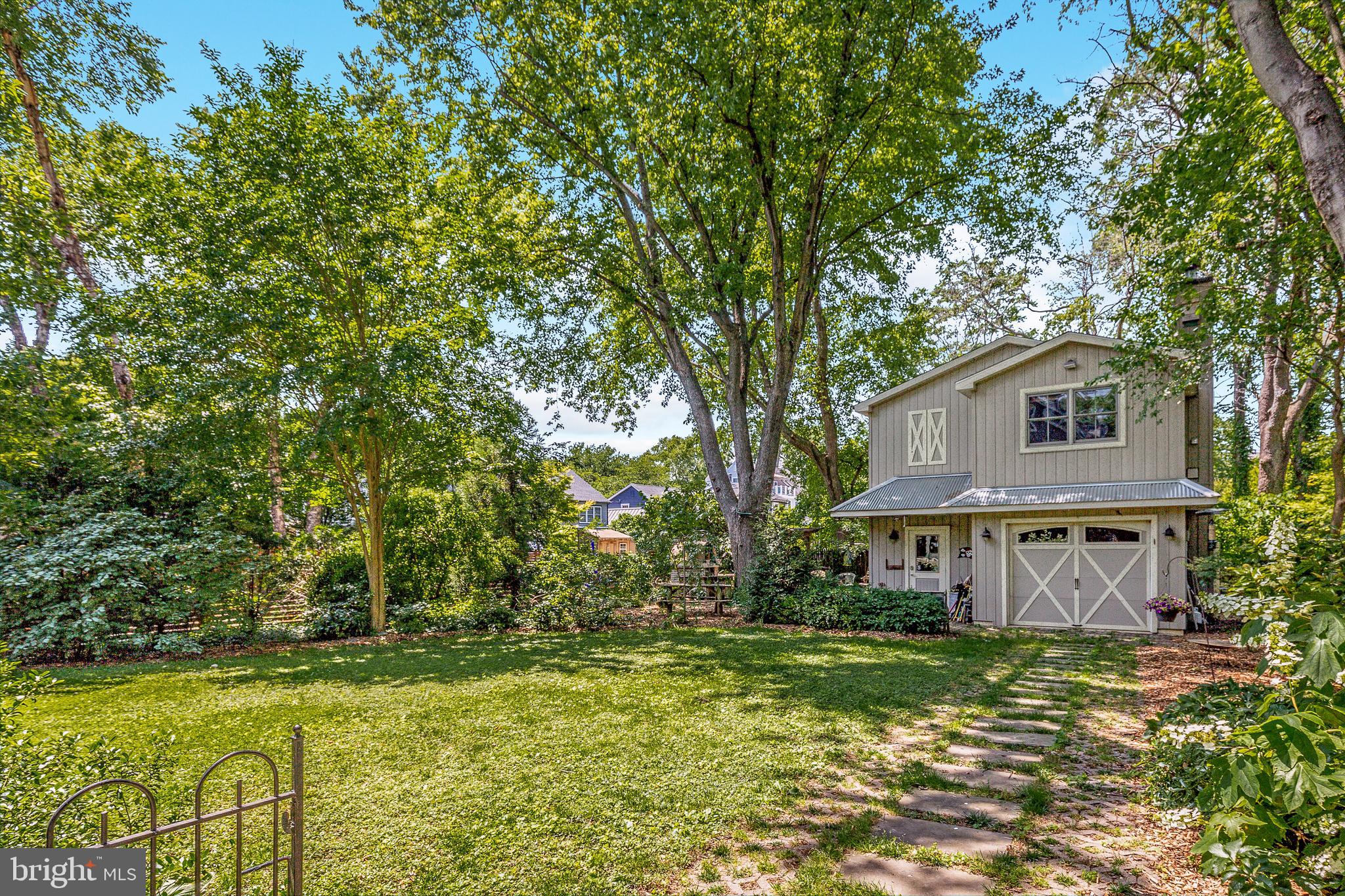 EASTPORT - Residential