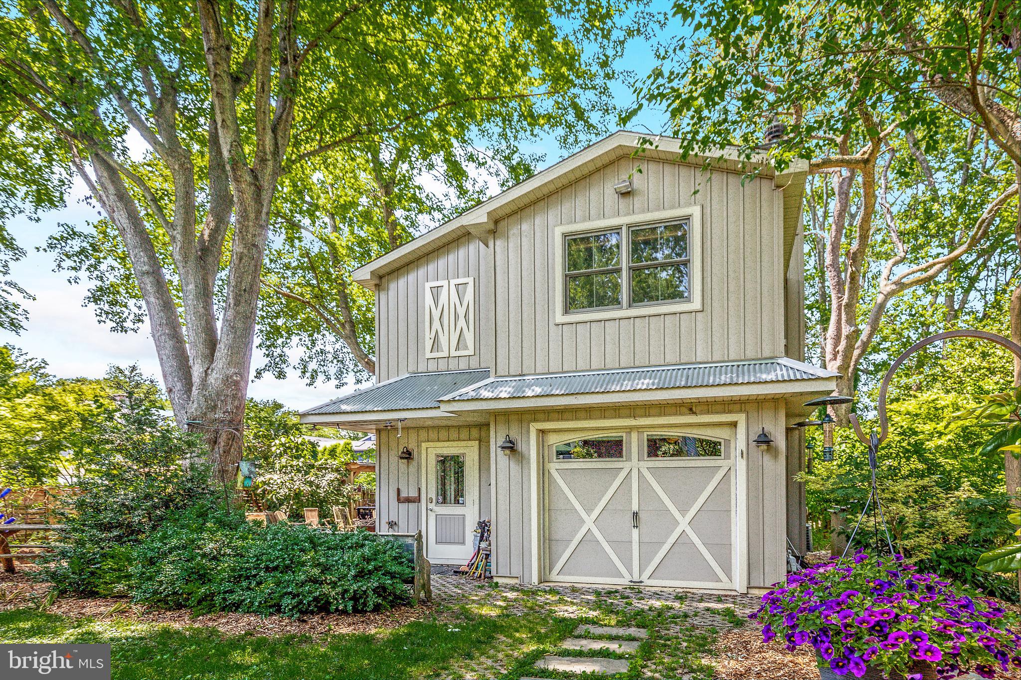 EASTPORT - Residential