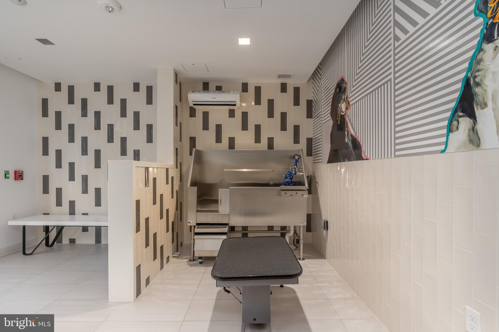 ROBINSON LANDING - Residential