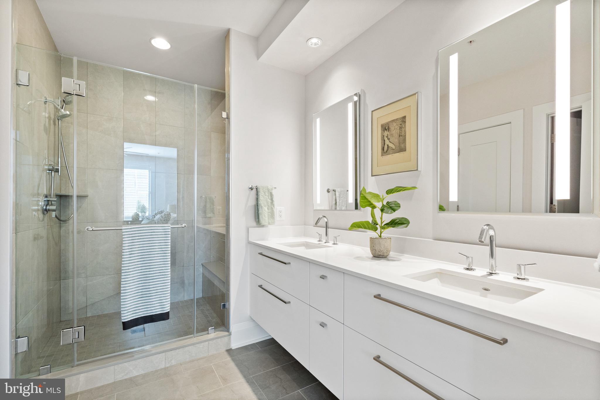 ROBINSON LANDING - Residential