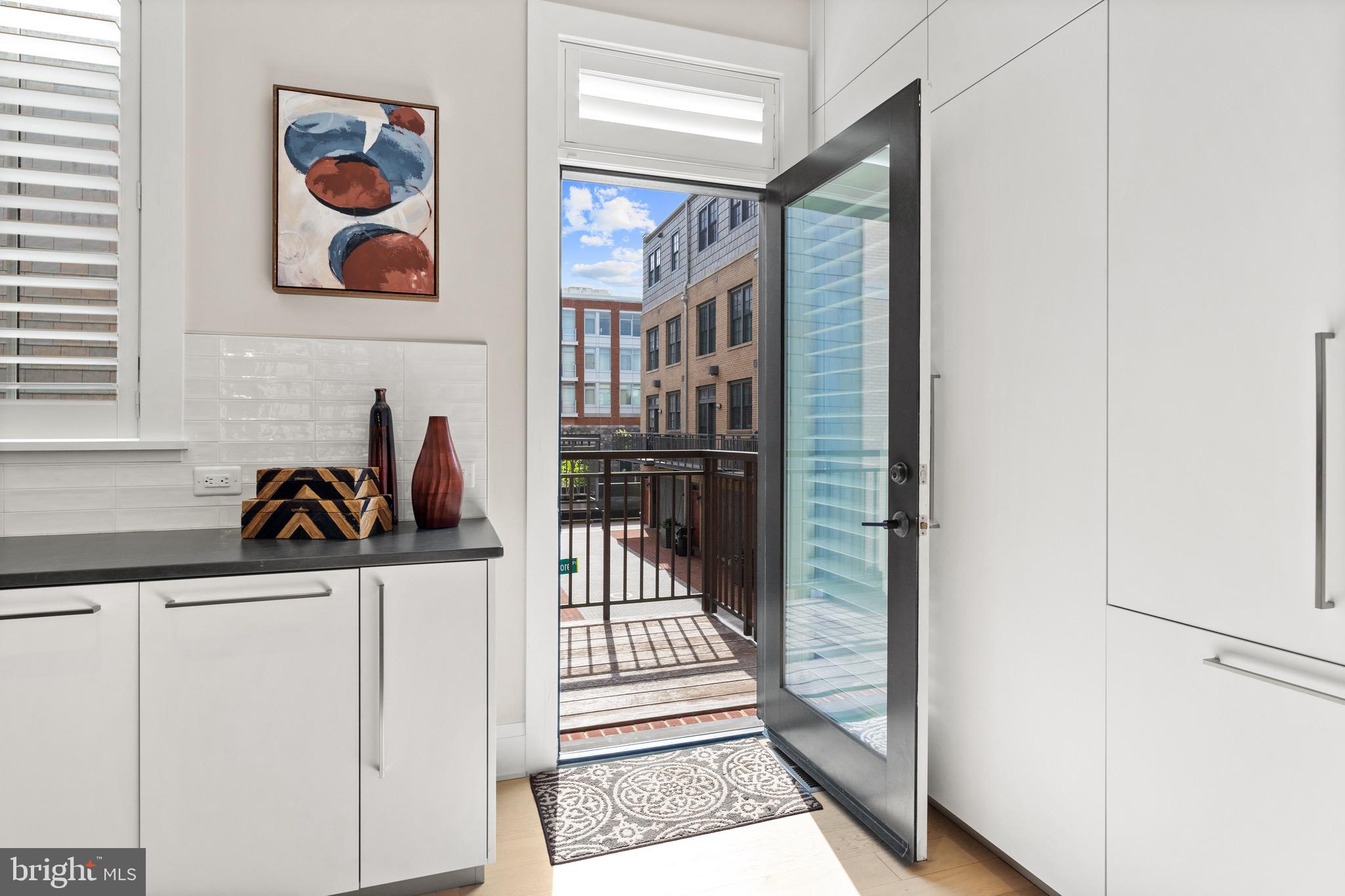 ROBINSON LANDING - Residential