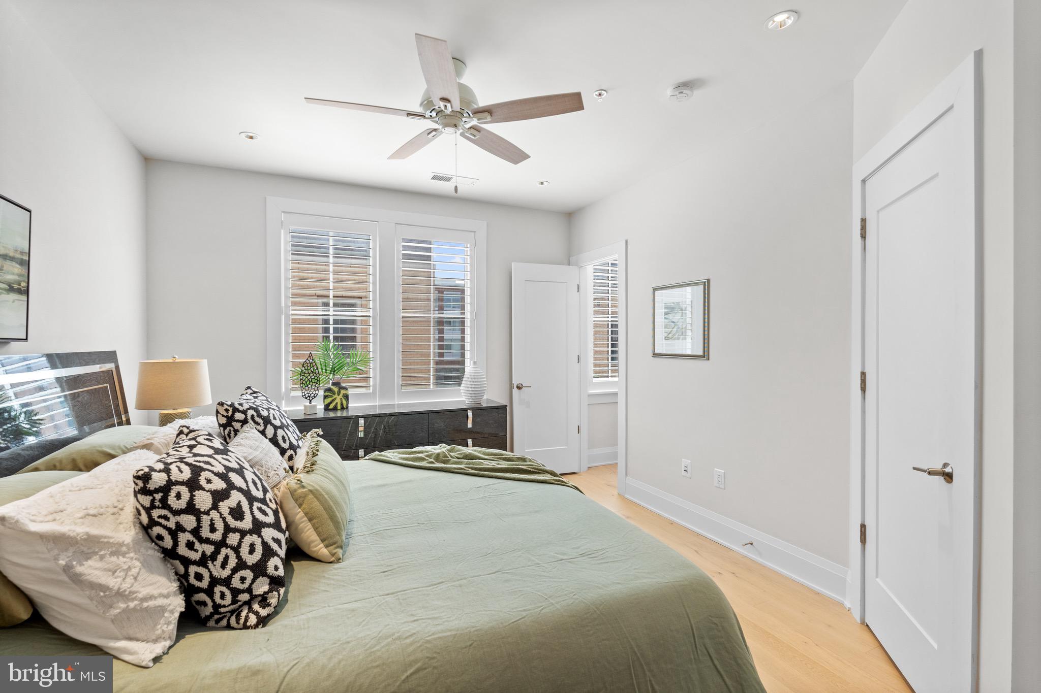 ROBINSON LANDING - Residential