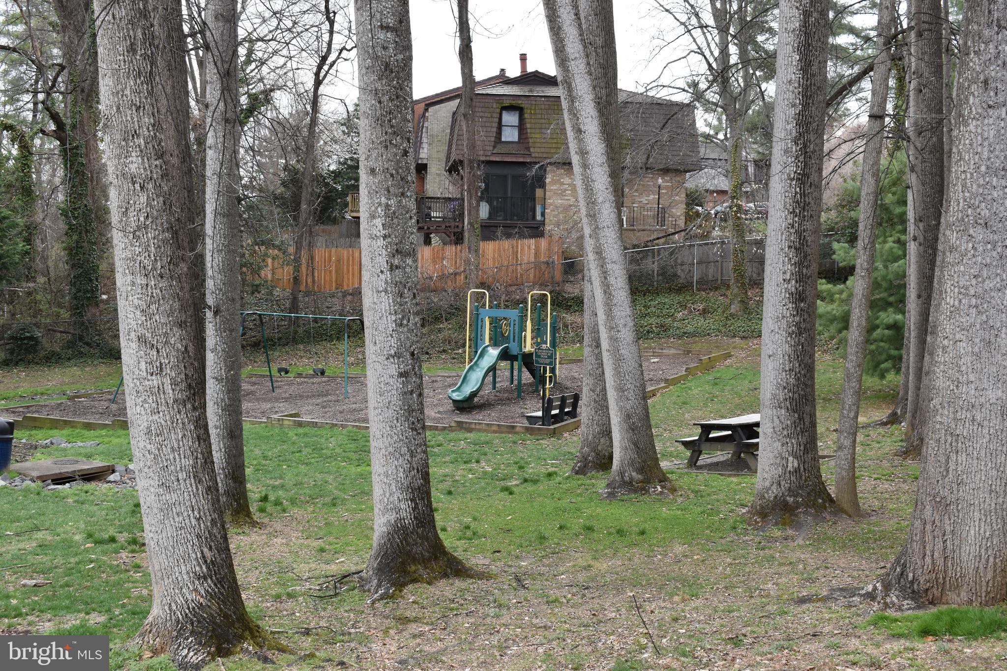 FAIRFAX HERITAGE - Residential