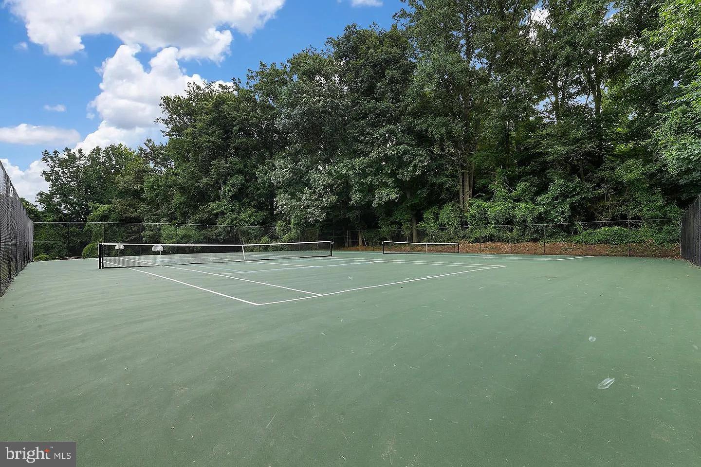 FAIRFAX HERITAGE - Residential