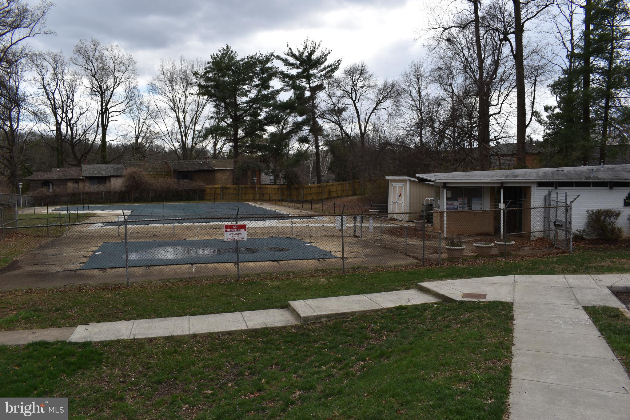 FAIRFAX HERITAGE - Residential