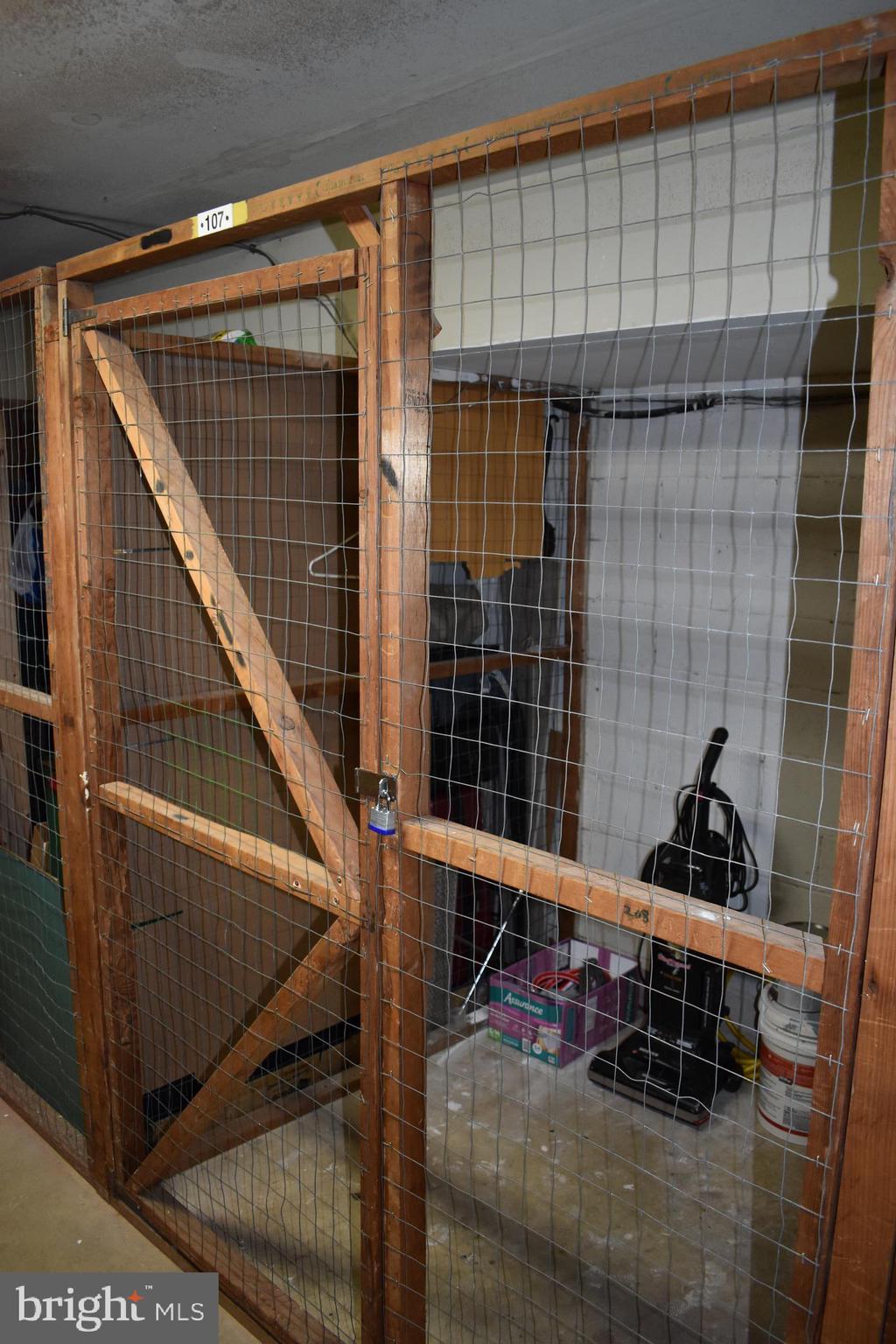 FAIRFAX HERITAGE - Residential