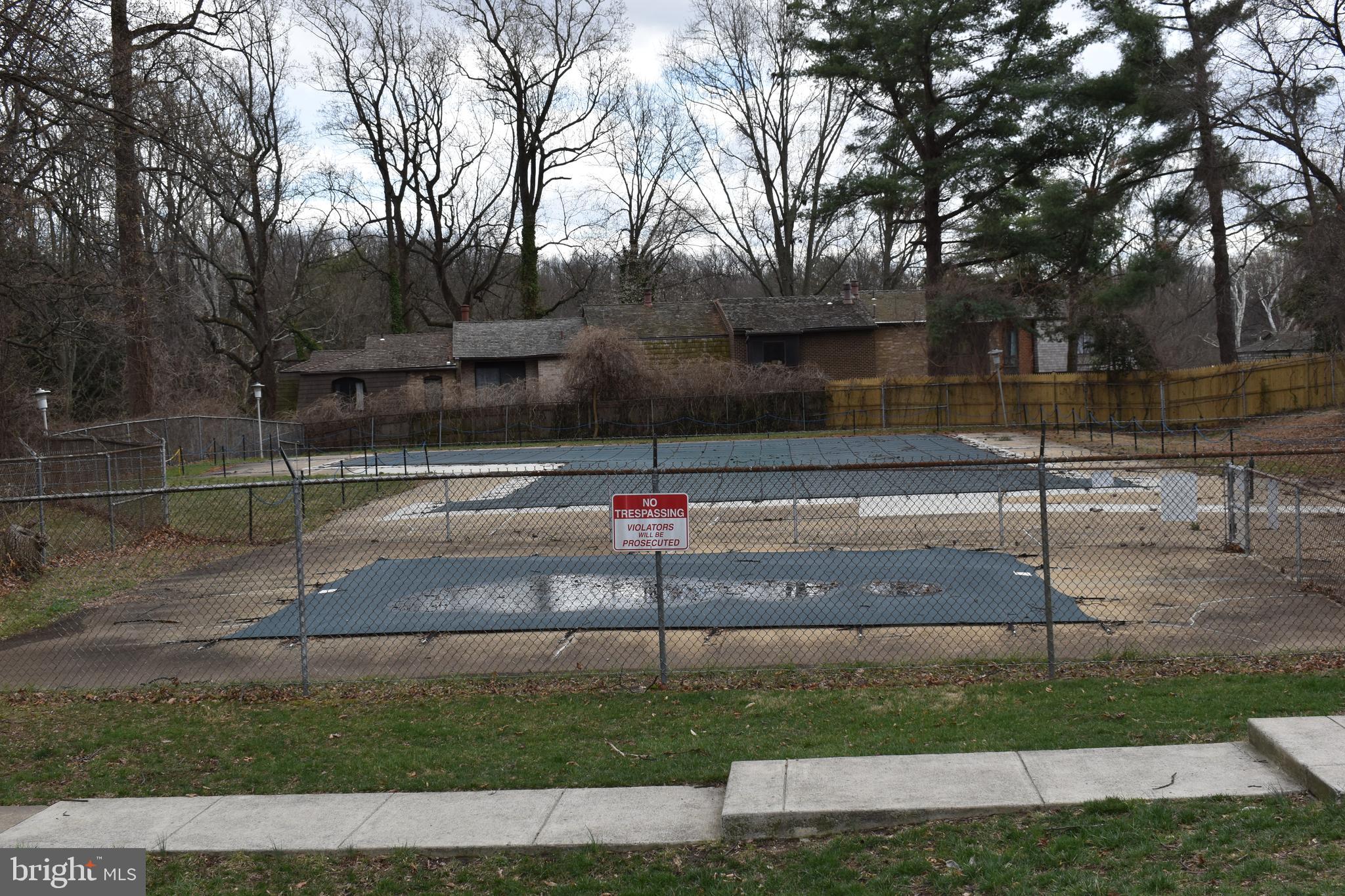 FAIRFAX HERITAGE - Residential