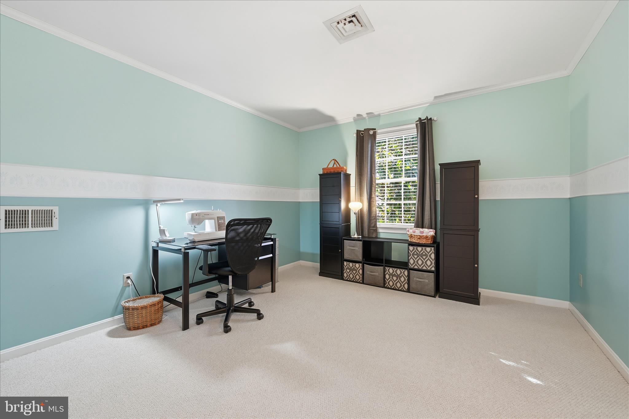 TIMBER VILLA - Residential