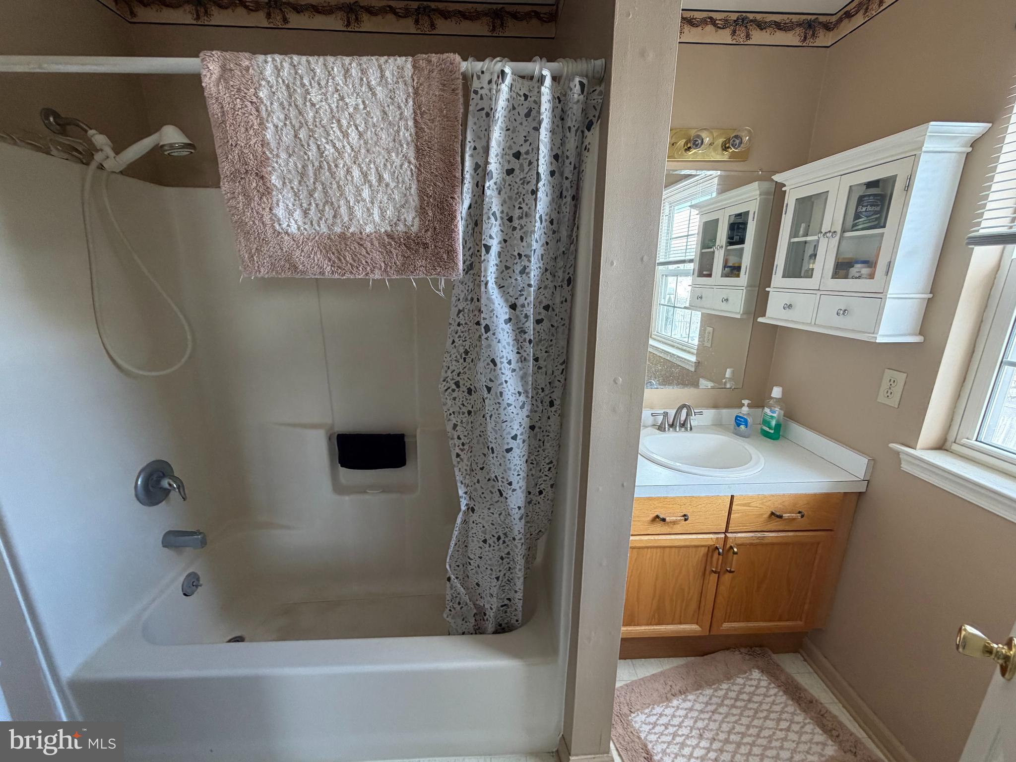 RED HILL ESTS - Residential