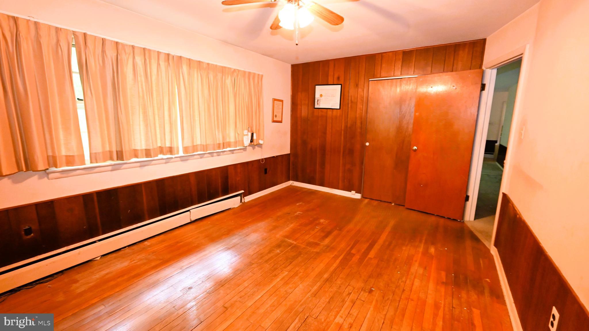 PLEASANT ACRES - Residential