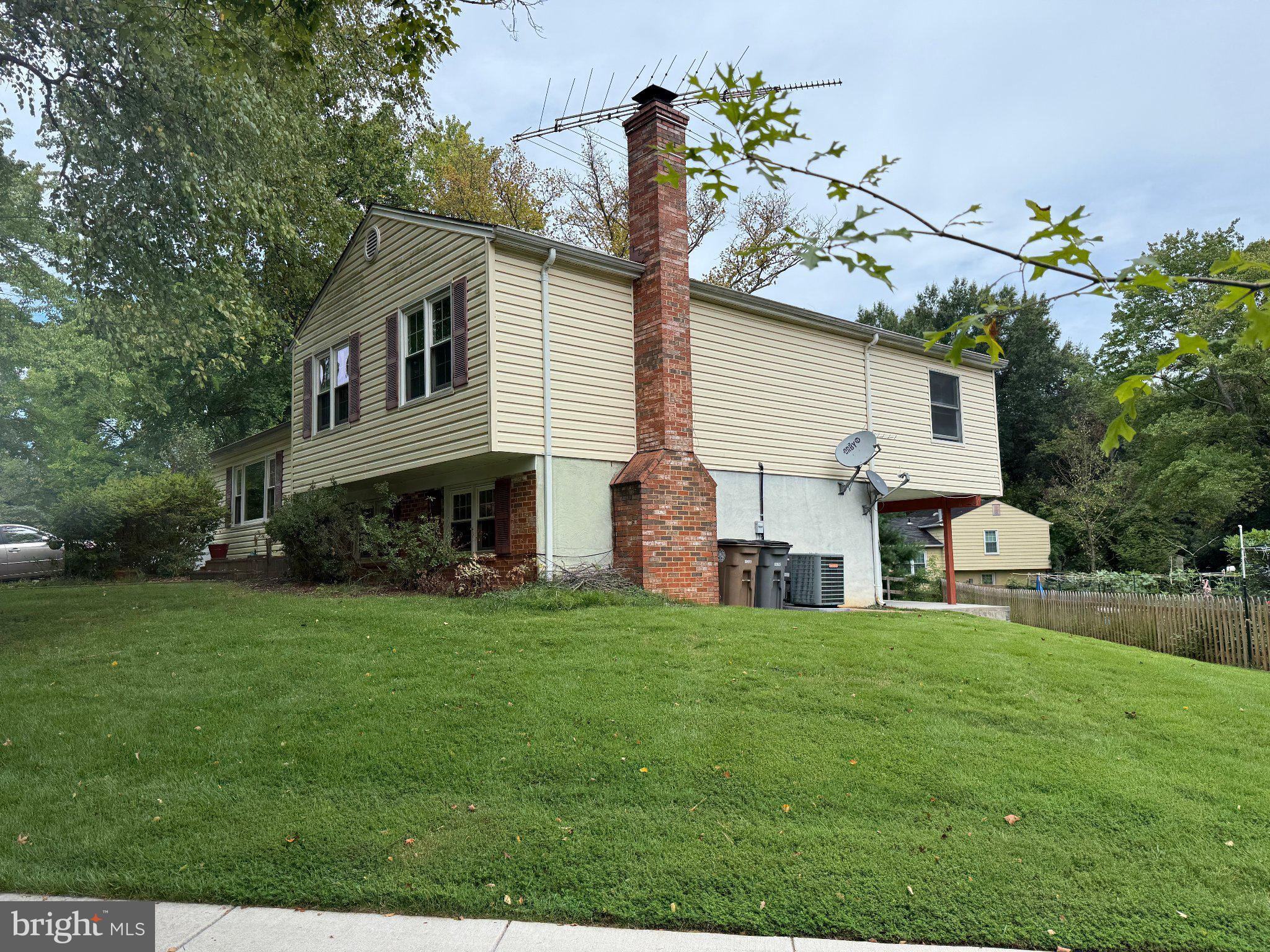 1420 GERARD STREET