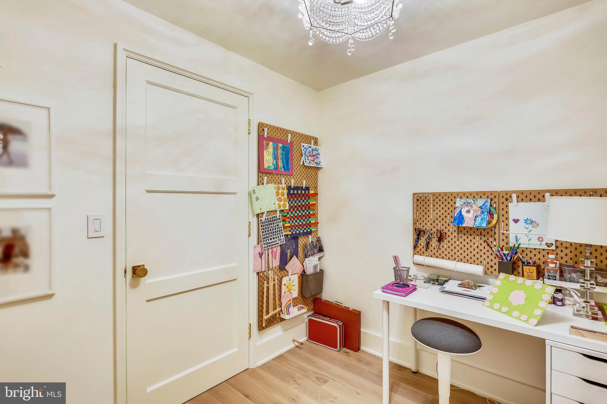 KENWOOD - Residential