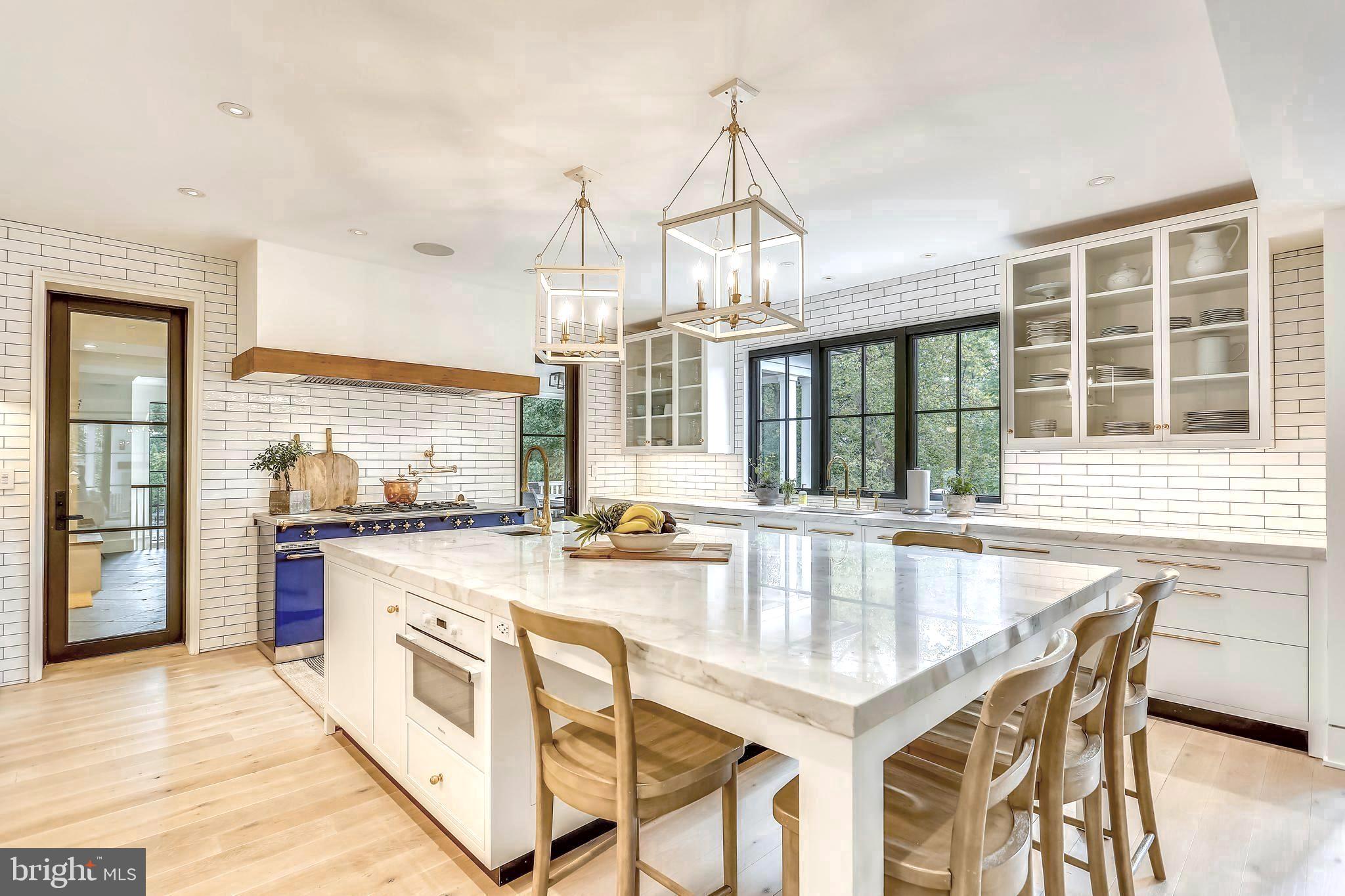 KENWOOD - Residential