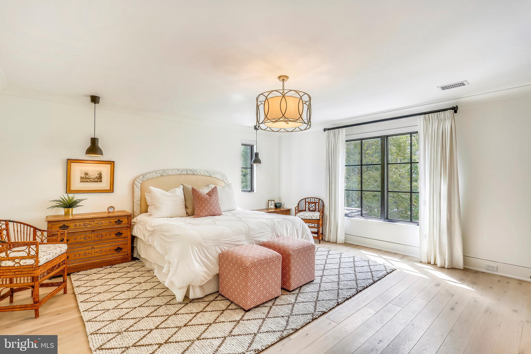 KENWOOD - Residential