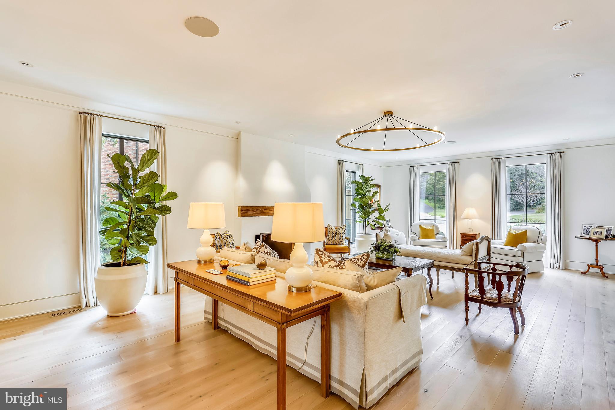 KENWOOD - Residential