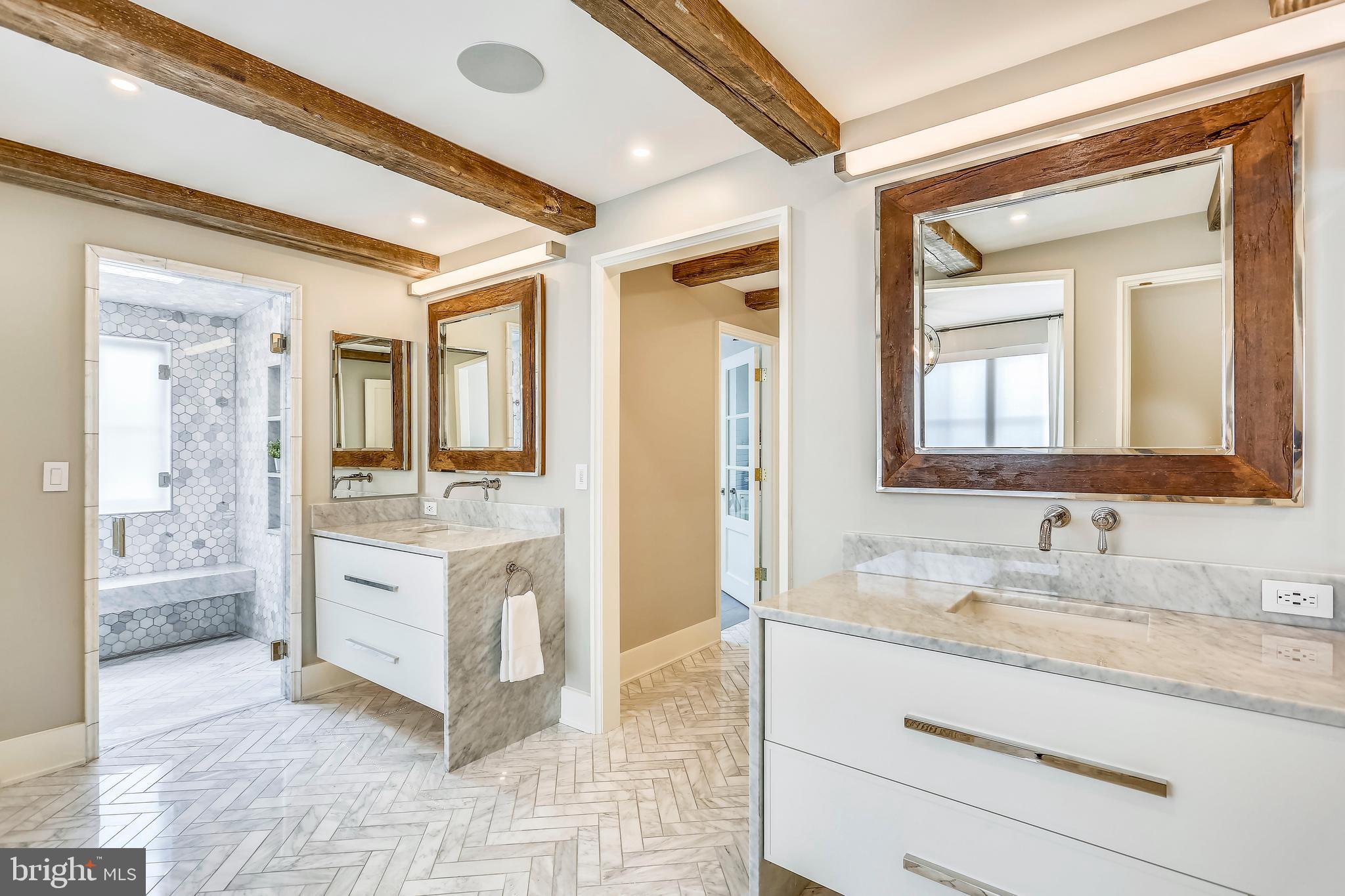 KENWOOD - Residential