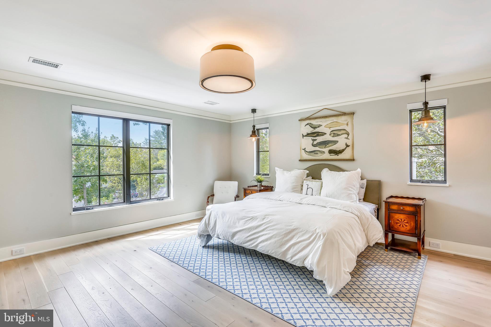 KENWOOD - Residential