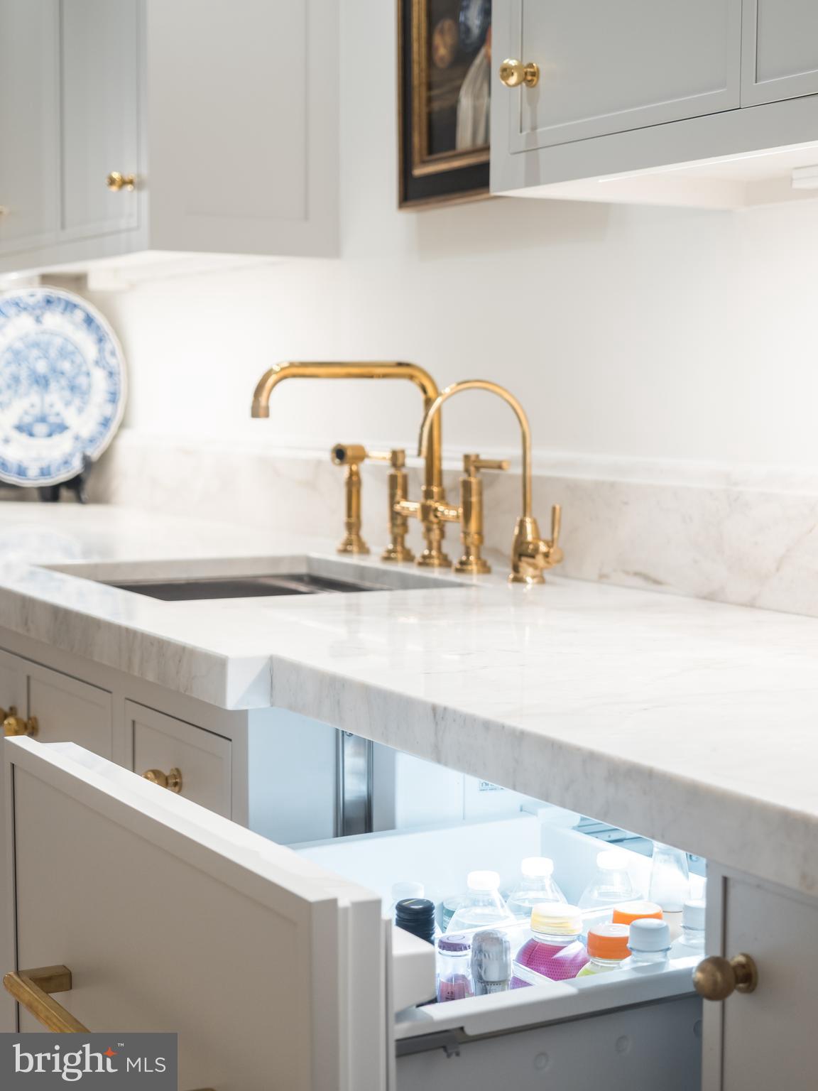 KENWOOD - Residential