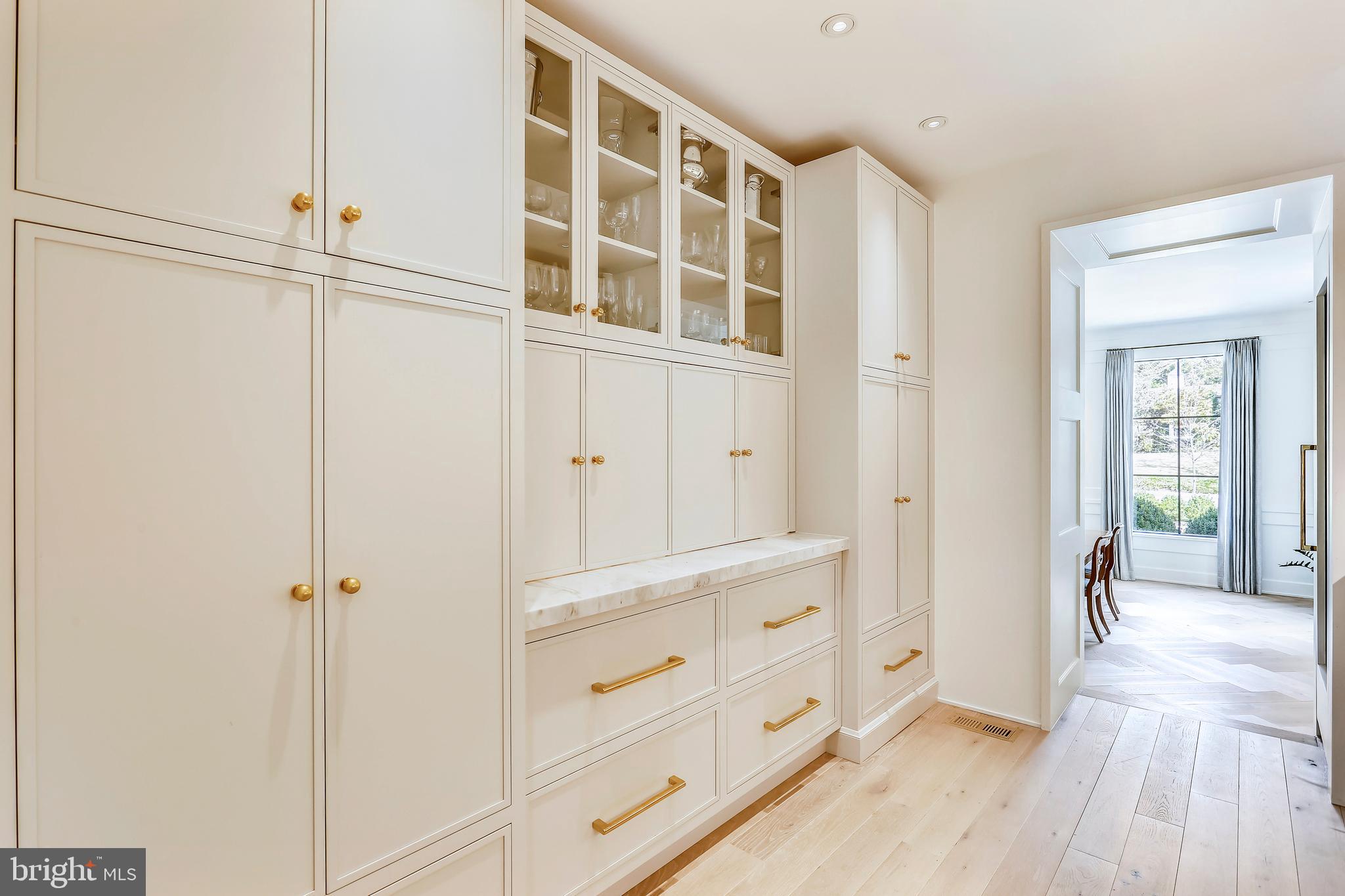 KENWOOD - Residential