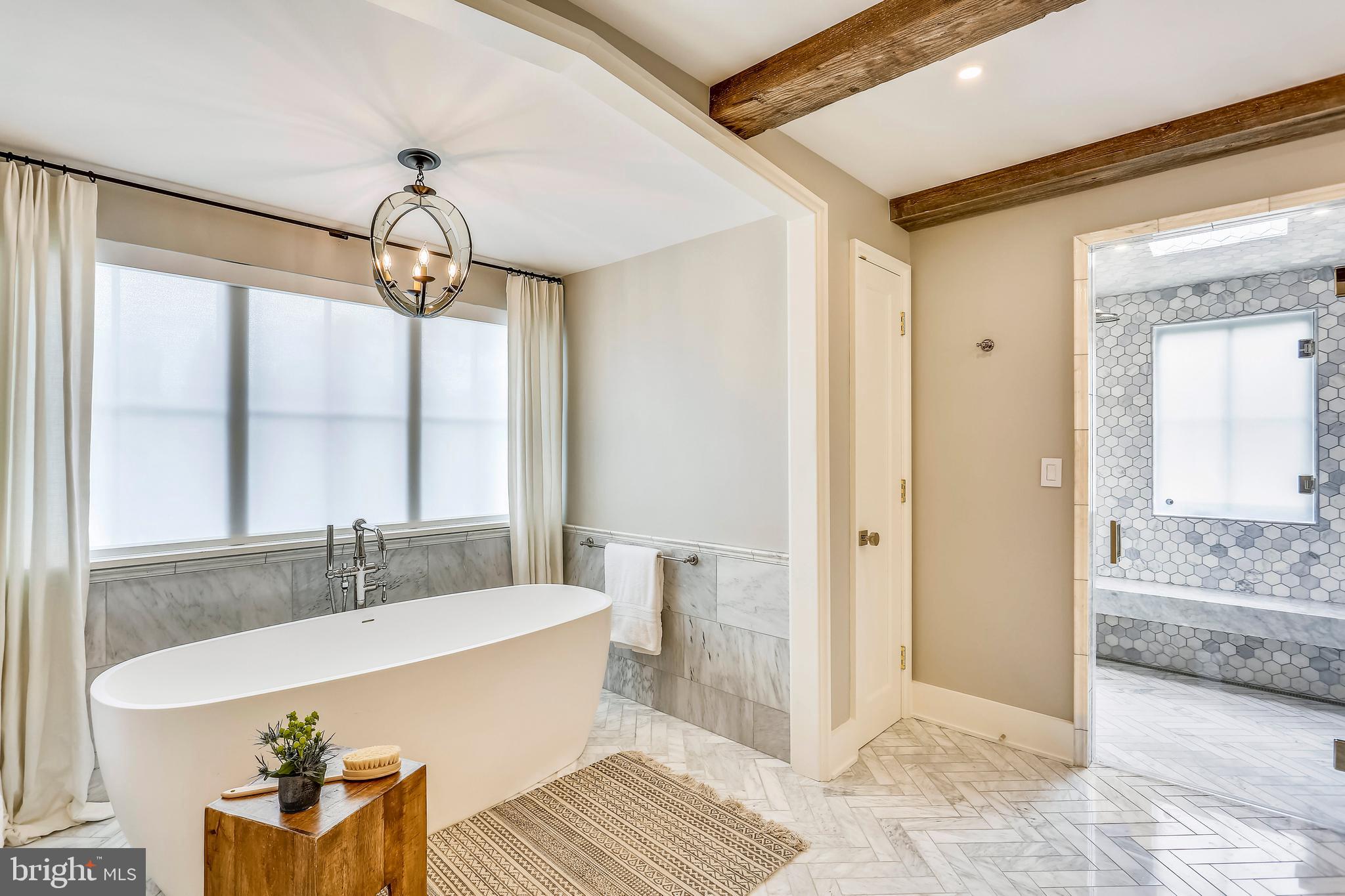 KENWOOD - Residential