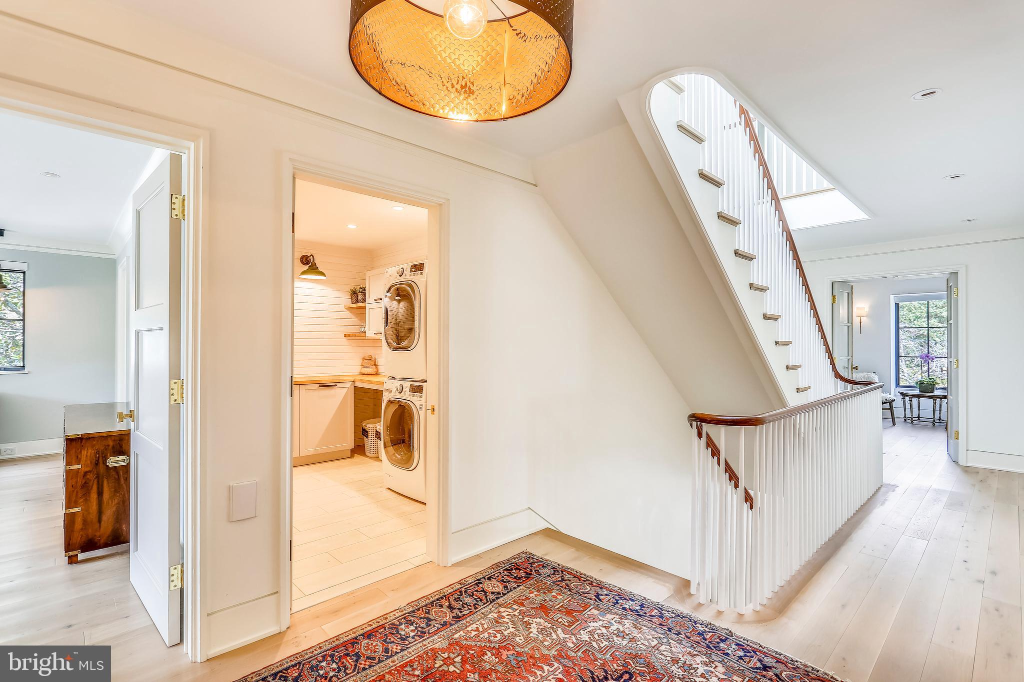 KENWOOD - Residential