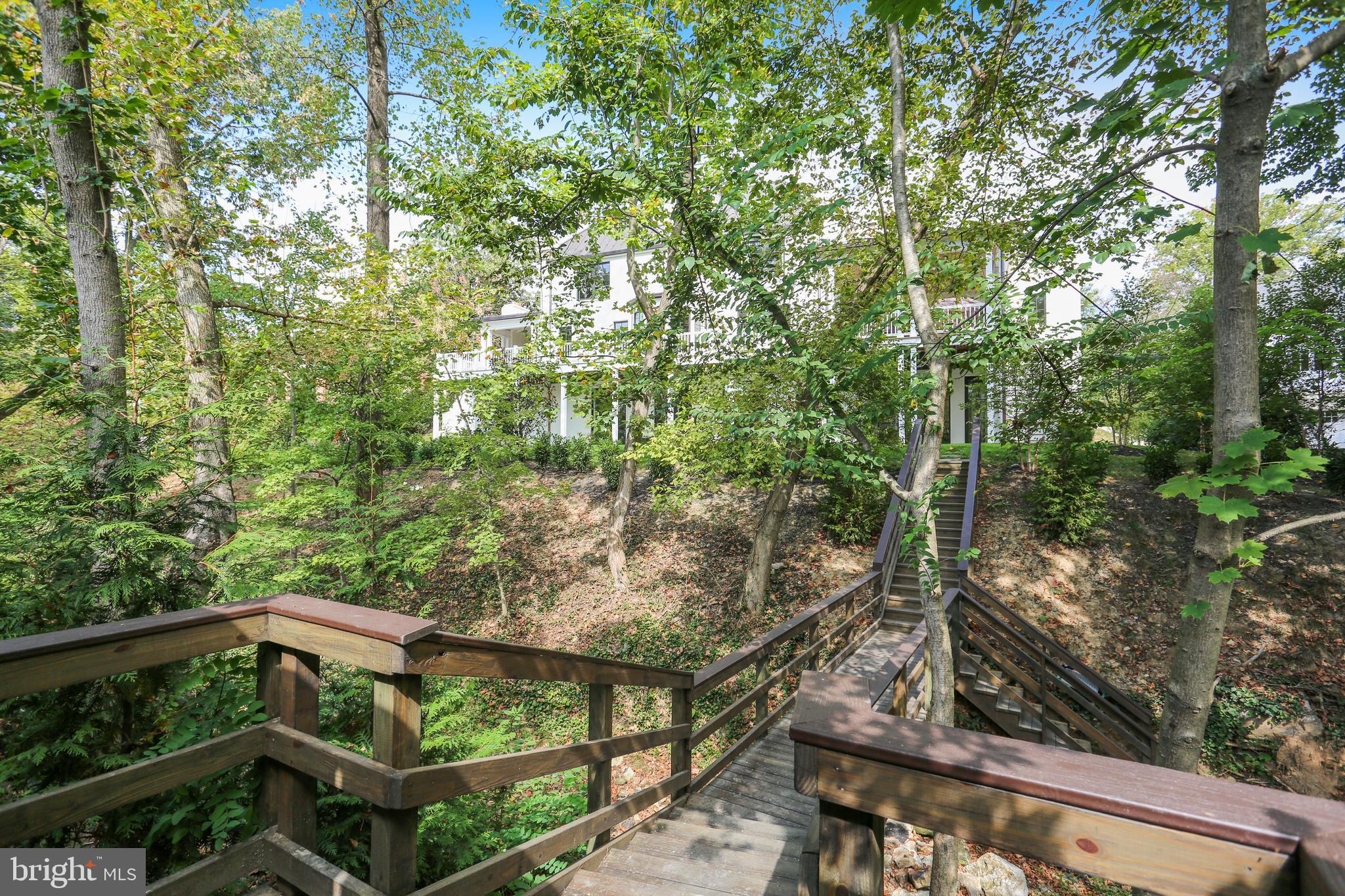 KENWOOD - Residential