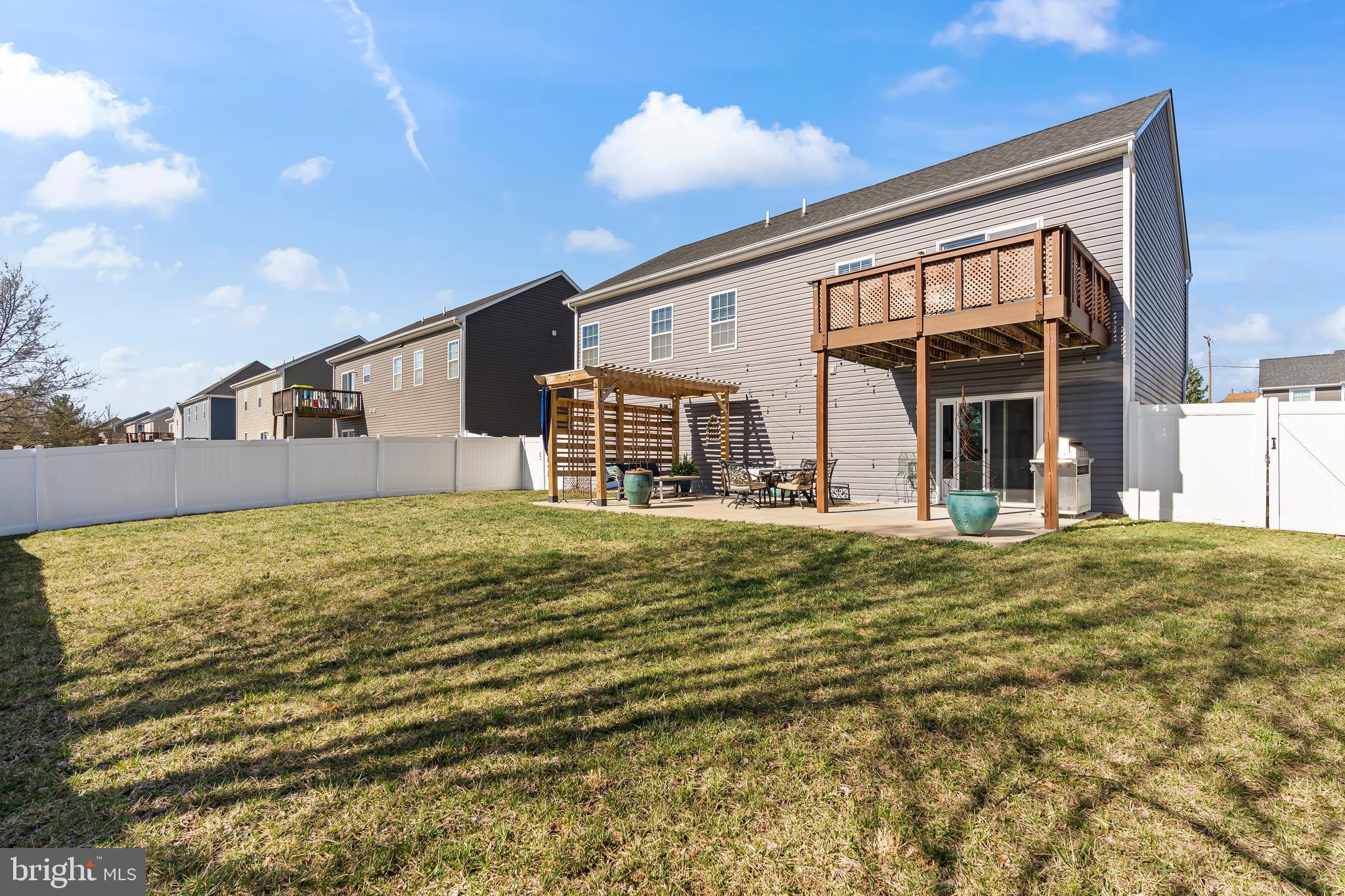 PRINCETON SHOALS - Residential