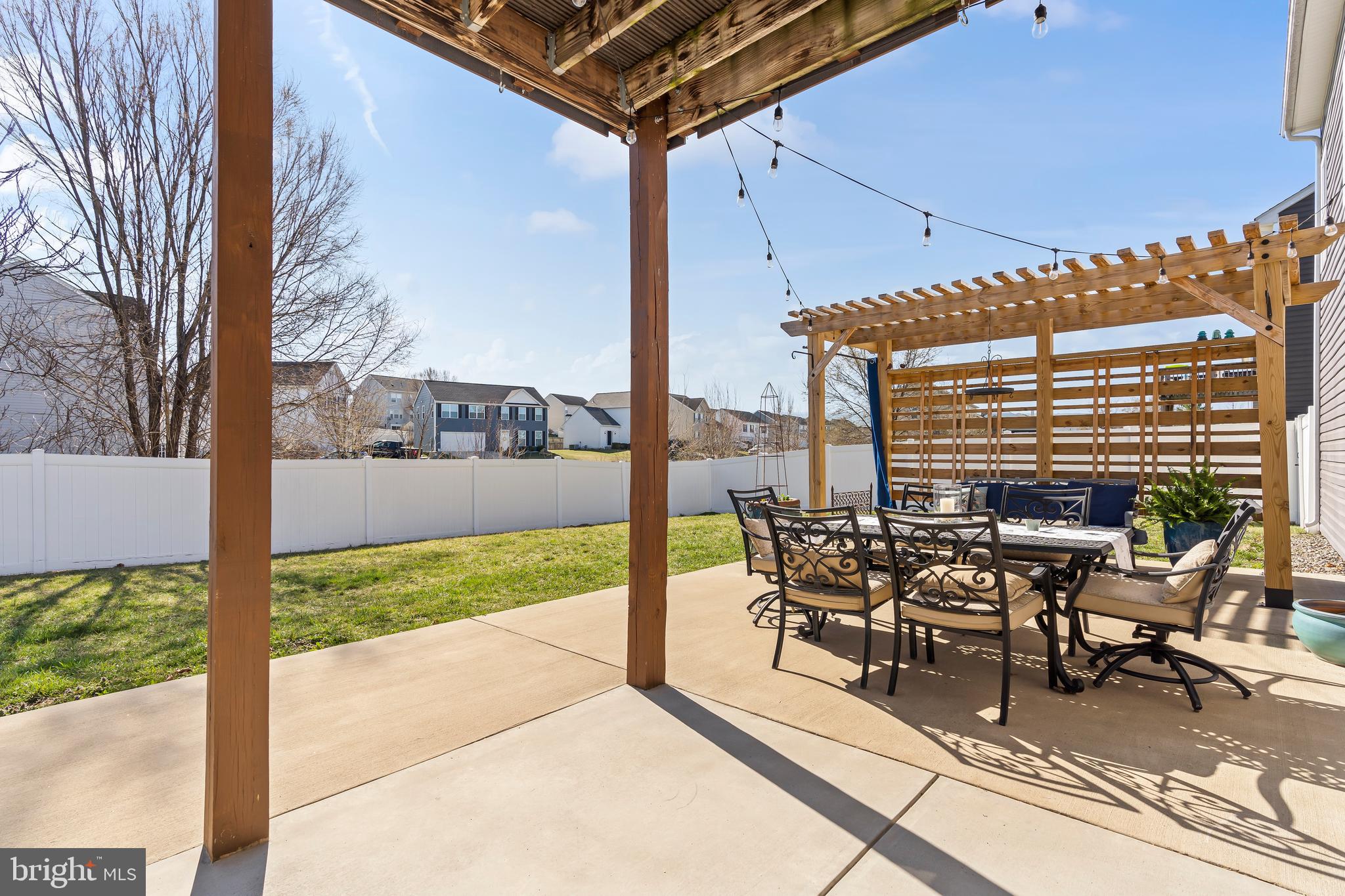 PRINCETON SHOALS - Residential