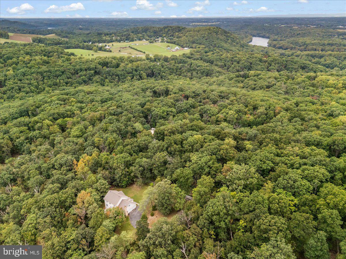 3416 HAWKS LANE
