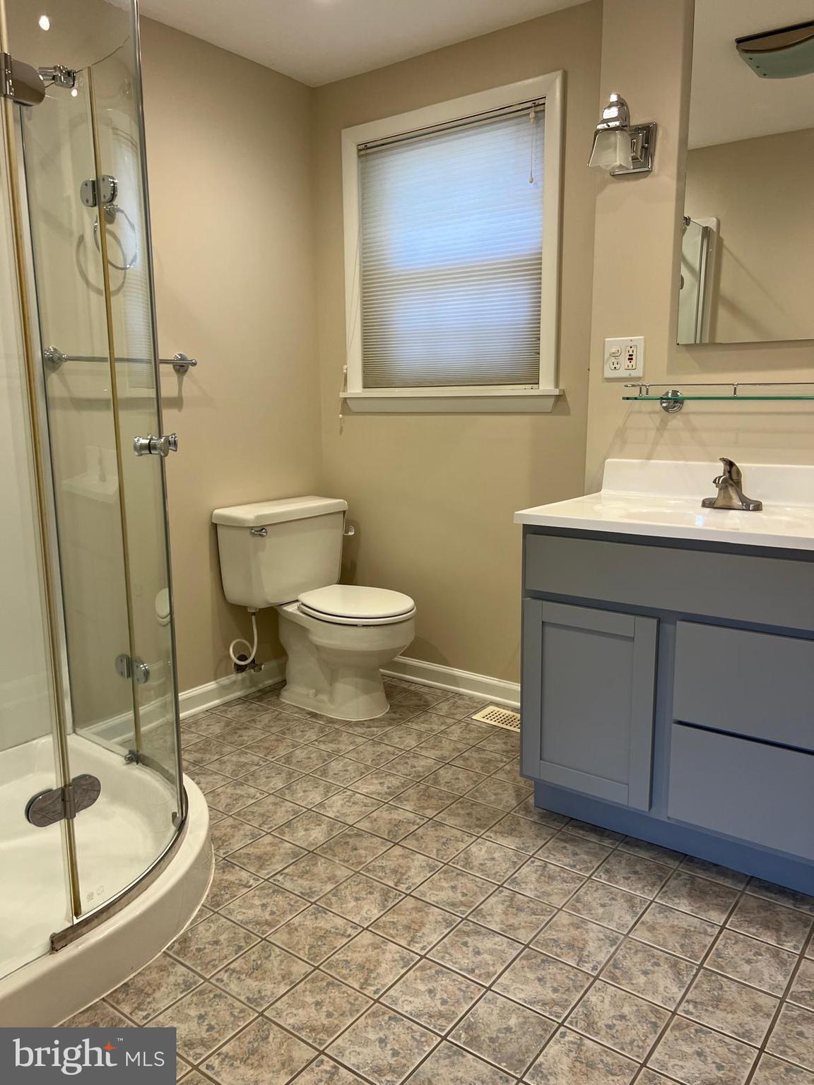 WOODBRIDGE VALLEY - Residential Lease