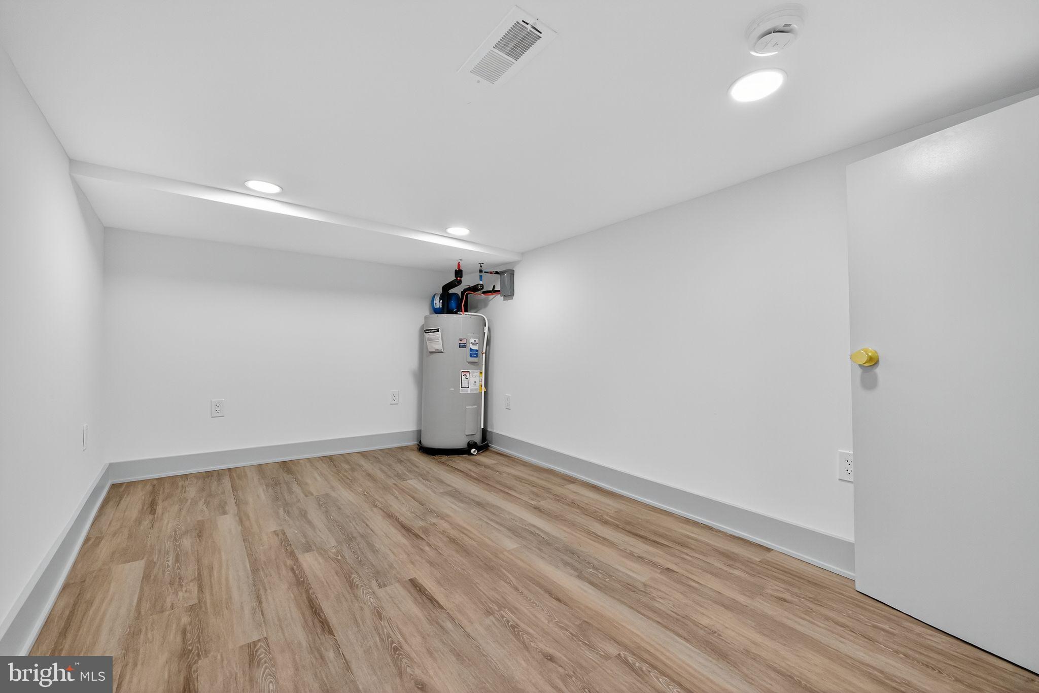 PASSYUNK SQUARE - Residential