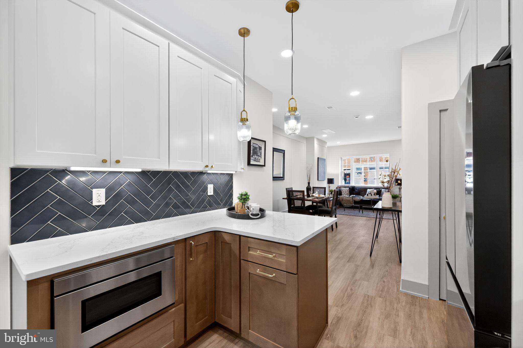 PASSYUNK SQUARE - Residential