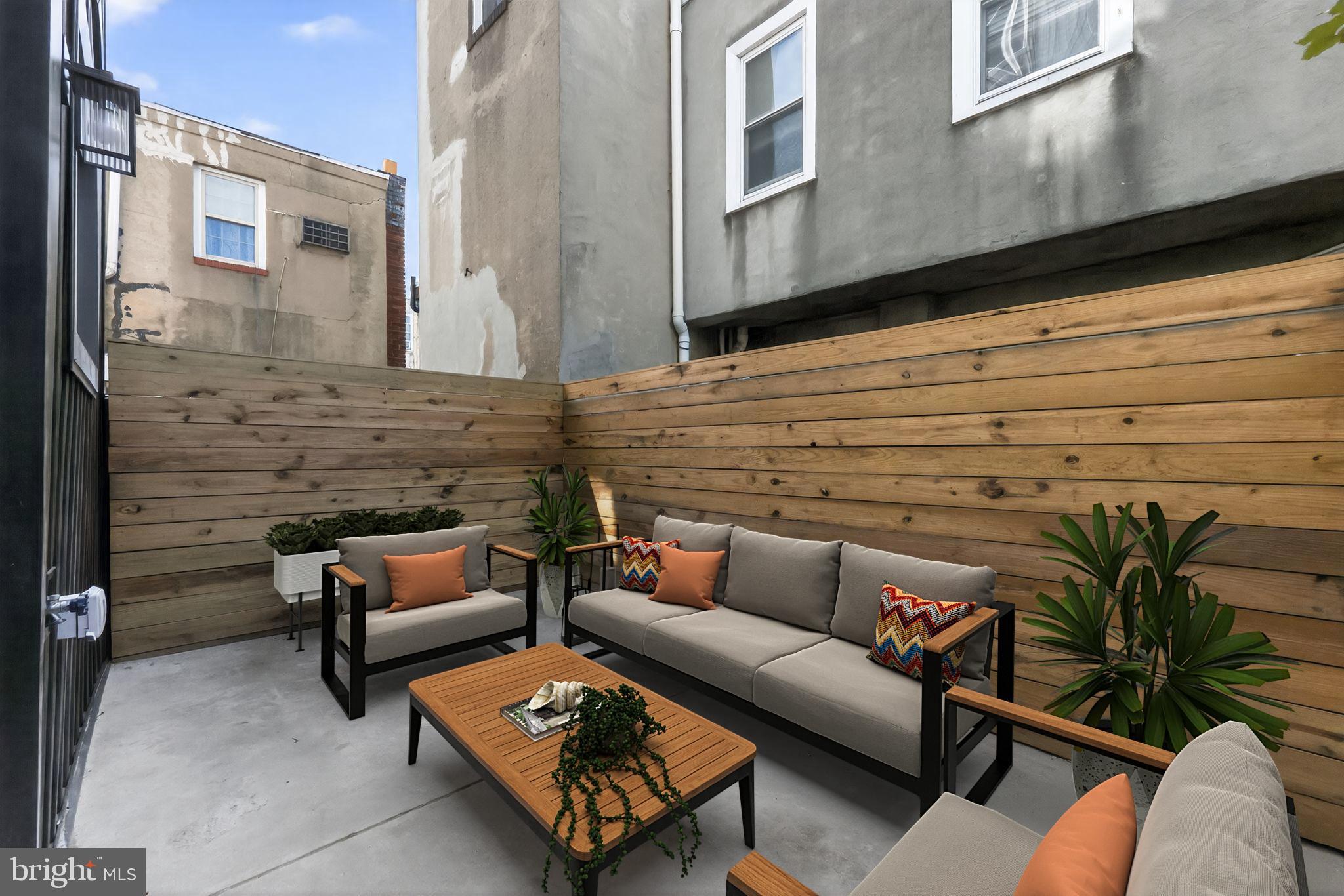 PASSYUNK SQUARE - Residential